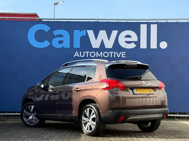 Peugeot 2008 view 5