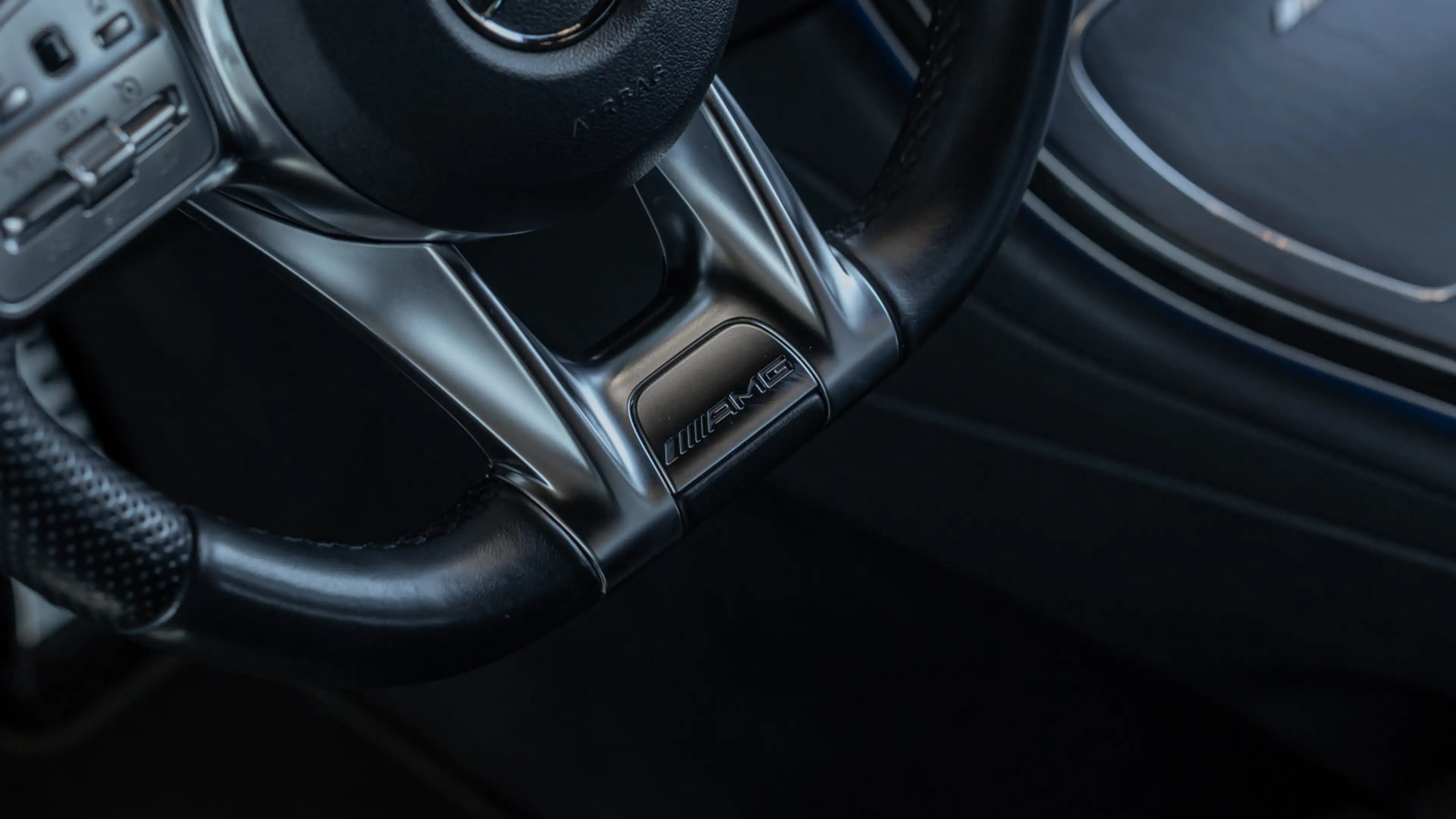 Mercedes-Benz GLC 63 AMG 4MATIC+ *1.HAND*KAMERA*MEMORY*TÜVNEU* — photo 14