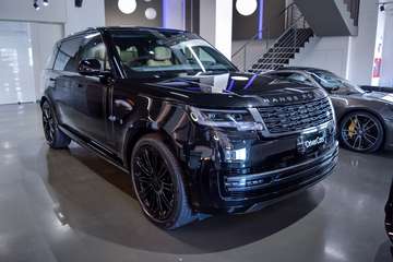 R.R. 4.4 V8 MHEV Autobiography LWB 7 plazas AWD Au