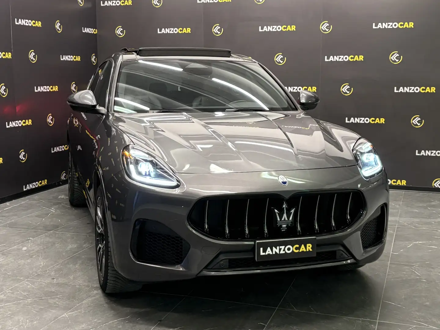 Maserati Grecale 2.0 MHEV AWD GT*TETTO*LIST PRICE €85900* Grigio - 2