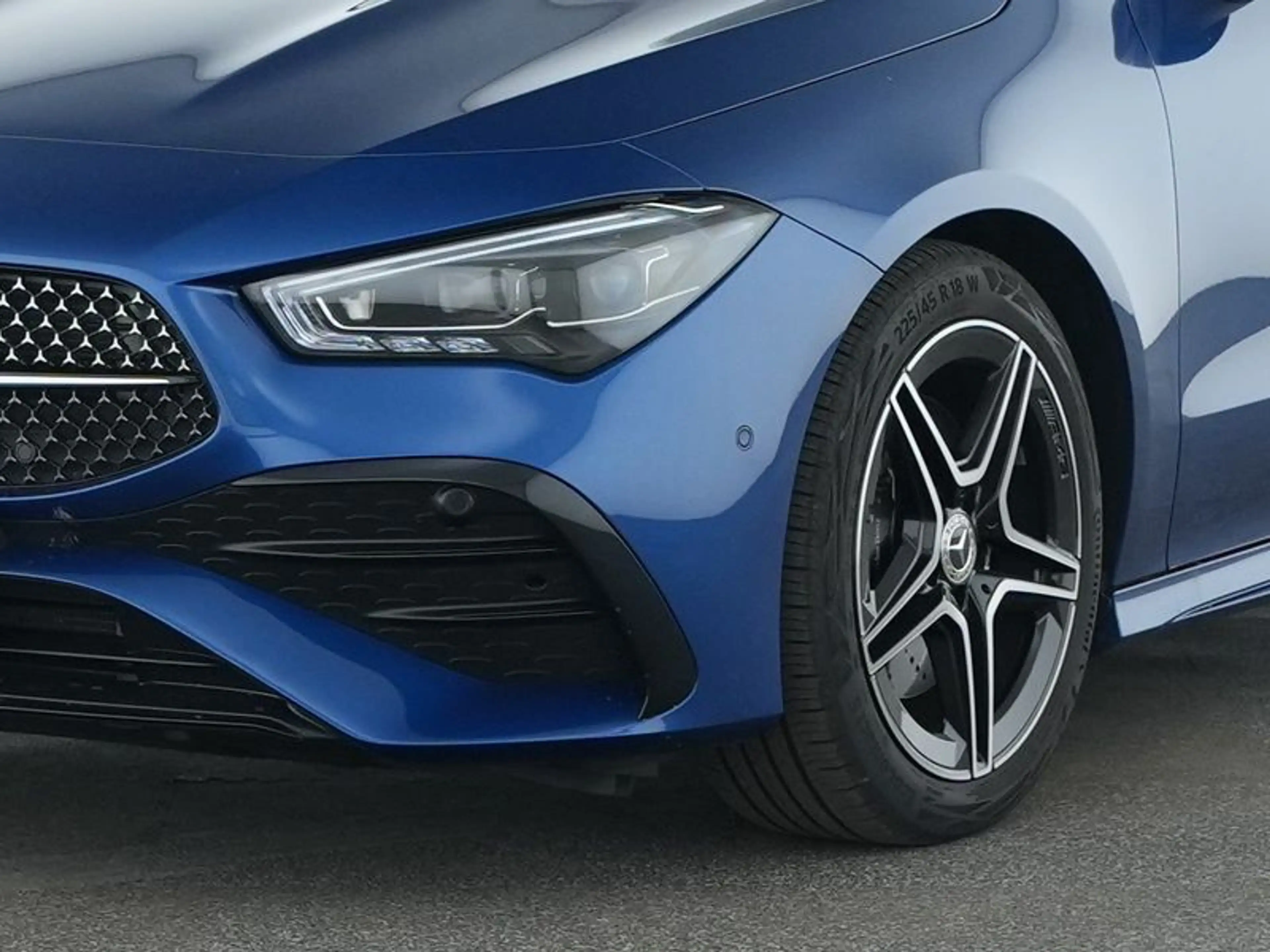 Mercedes-Benz CLA 220 4M *AMG Night Multibeam Ambie Totwin — photo 3