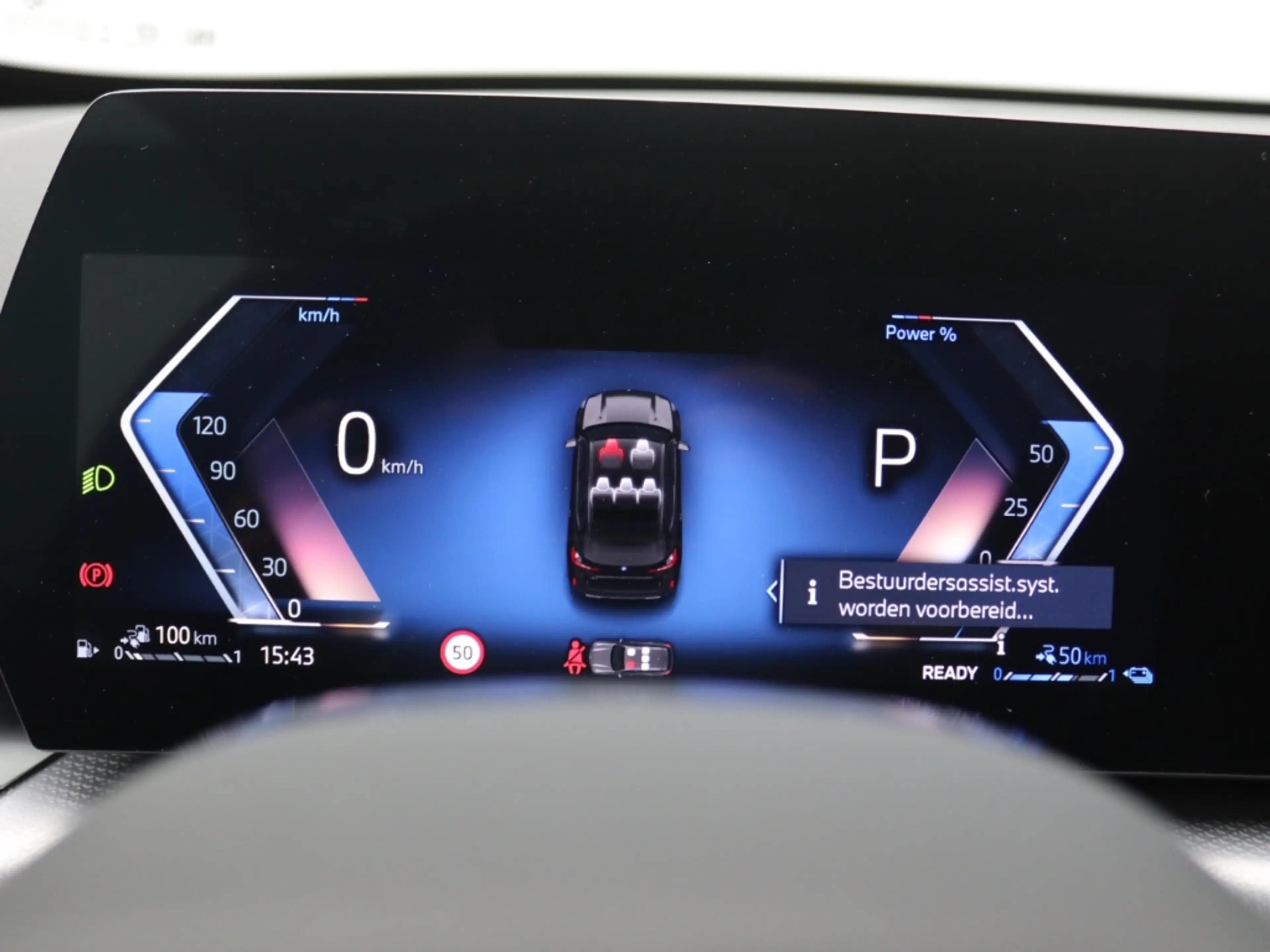 BMW X1 25 e xDrive M Sport AHK Pano Navi LED Dig. Cockpit — photo 13