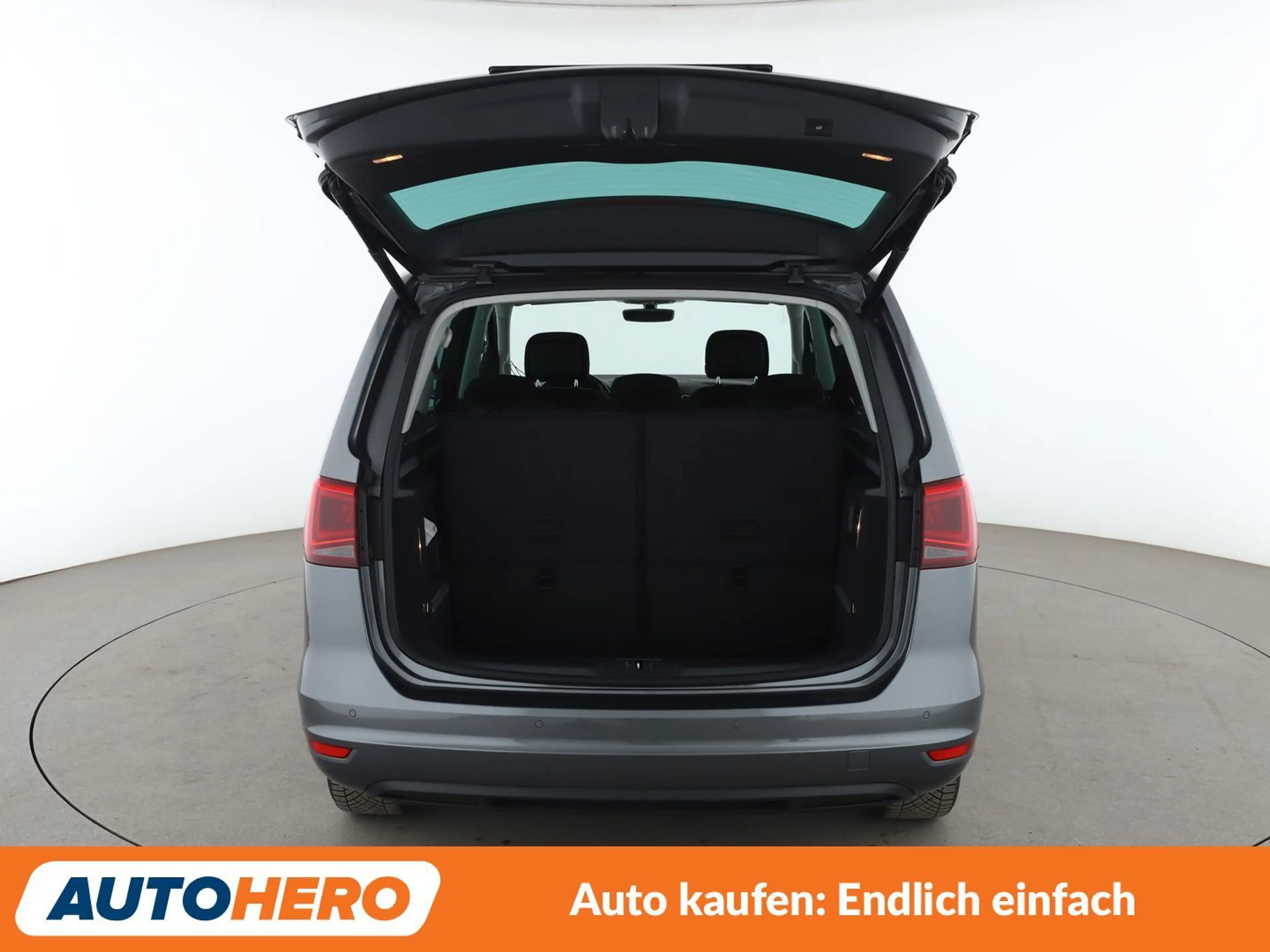 SEAT Alhambra 2.0 TDI Style Aut*7-SITZER*NAVI*XENON*TEMPO*CAM* — photo 16