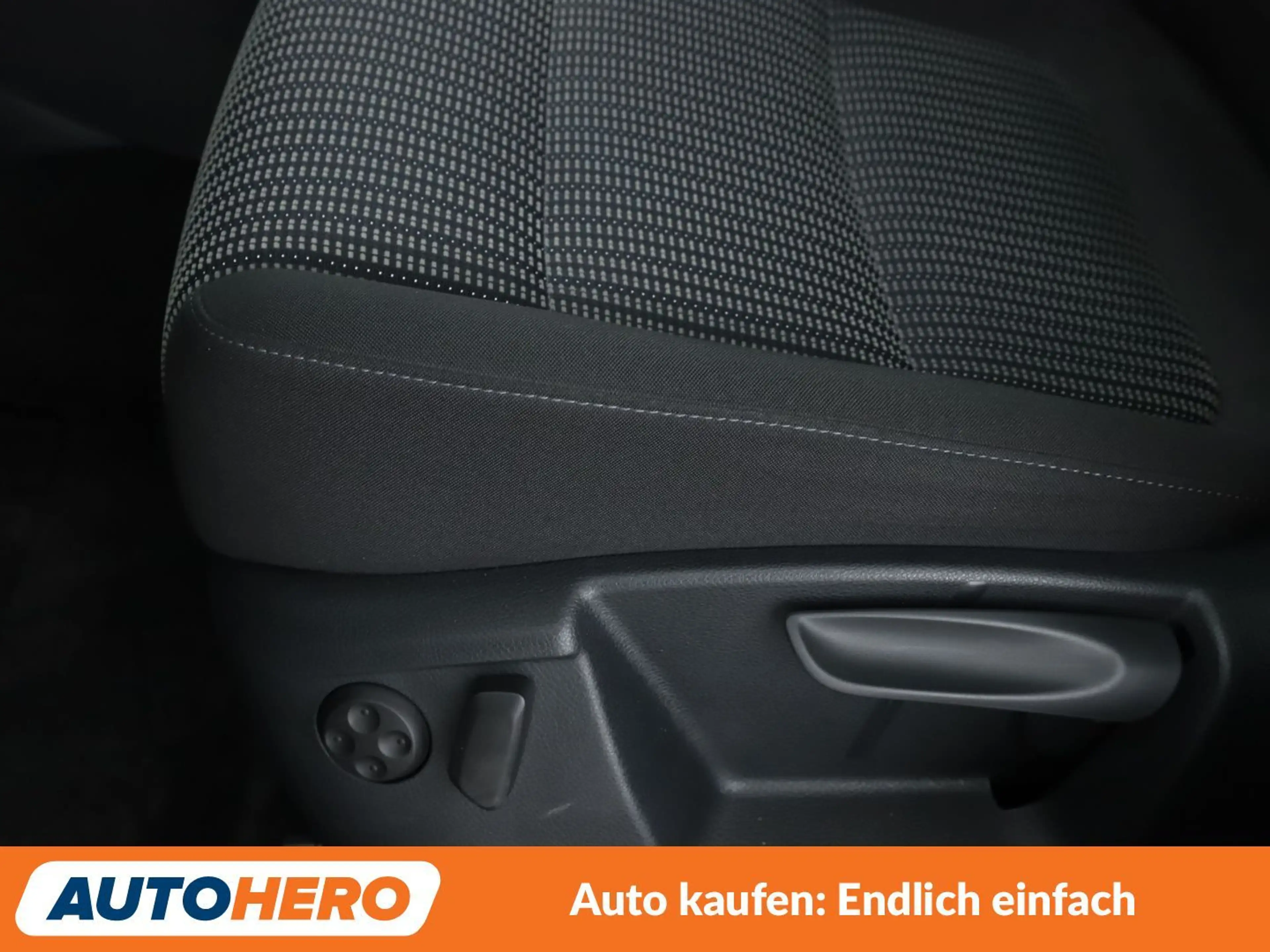 SEAT Alhambra 2.0 TDI Style Aut*7-SITZER*NAVI*XENON*TEMPO*CAM* — photo 25