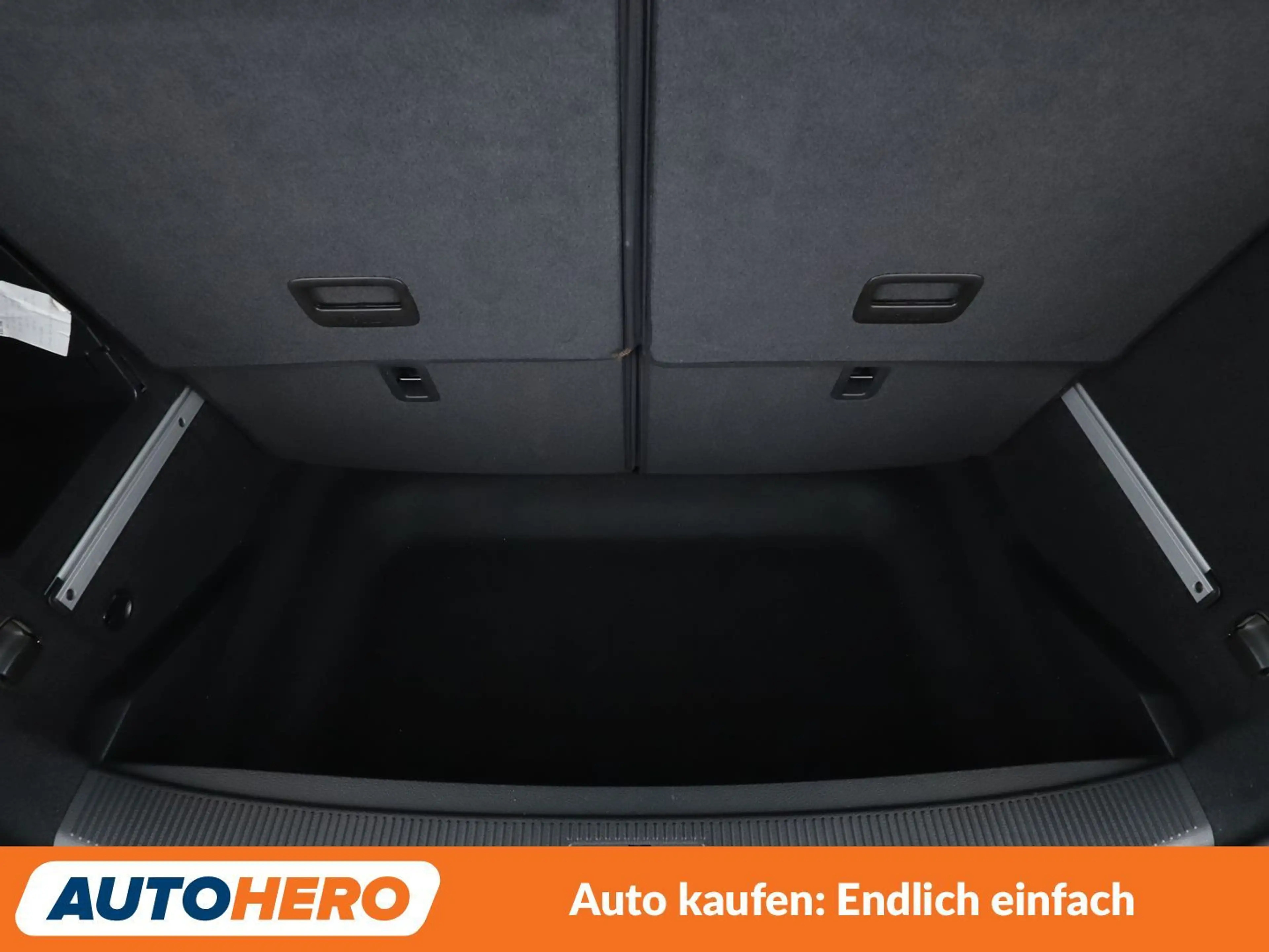SEAT Alhambra 2.0 TDI Style Aut*7-SITZER*NAVI*XENON*TEMPO*CAM* — photo 17