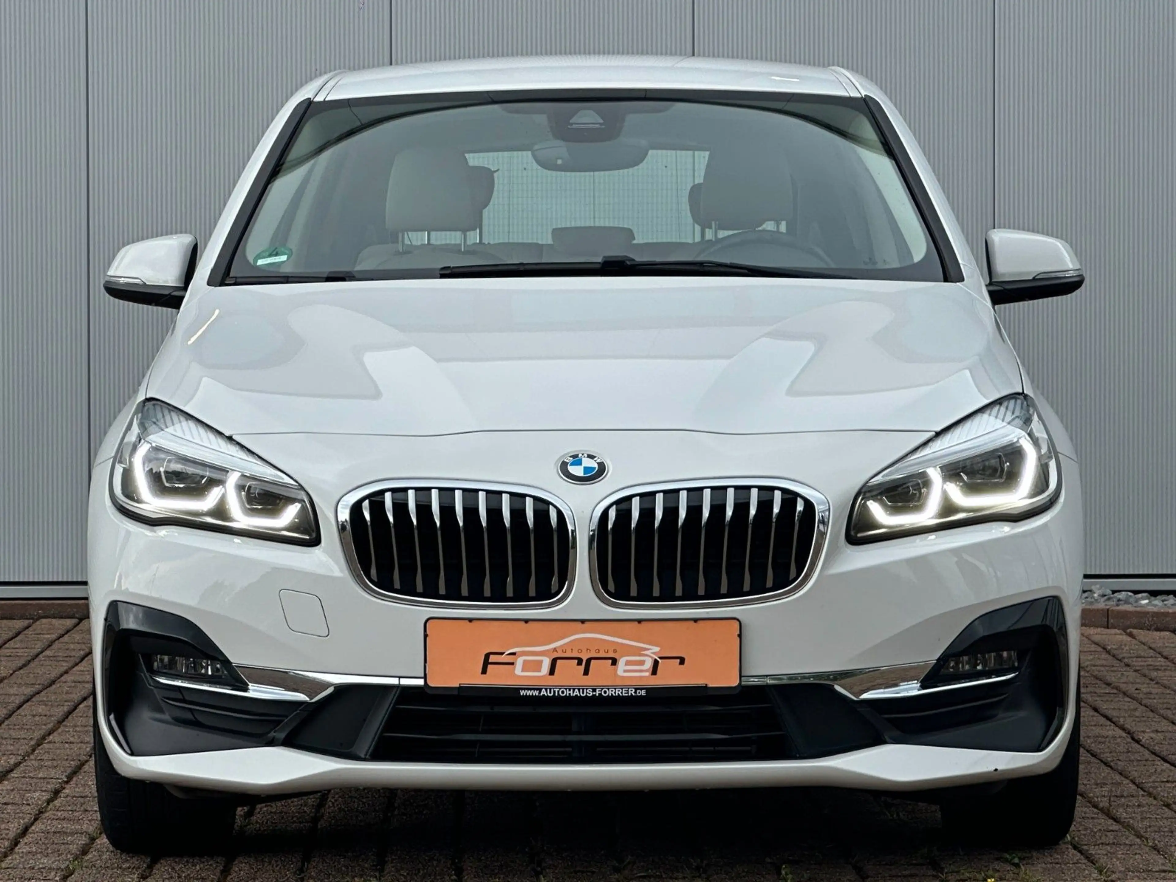 BMW 216 216 d Active Tourer Luxury Line Leder LED NAVI — photo 12