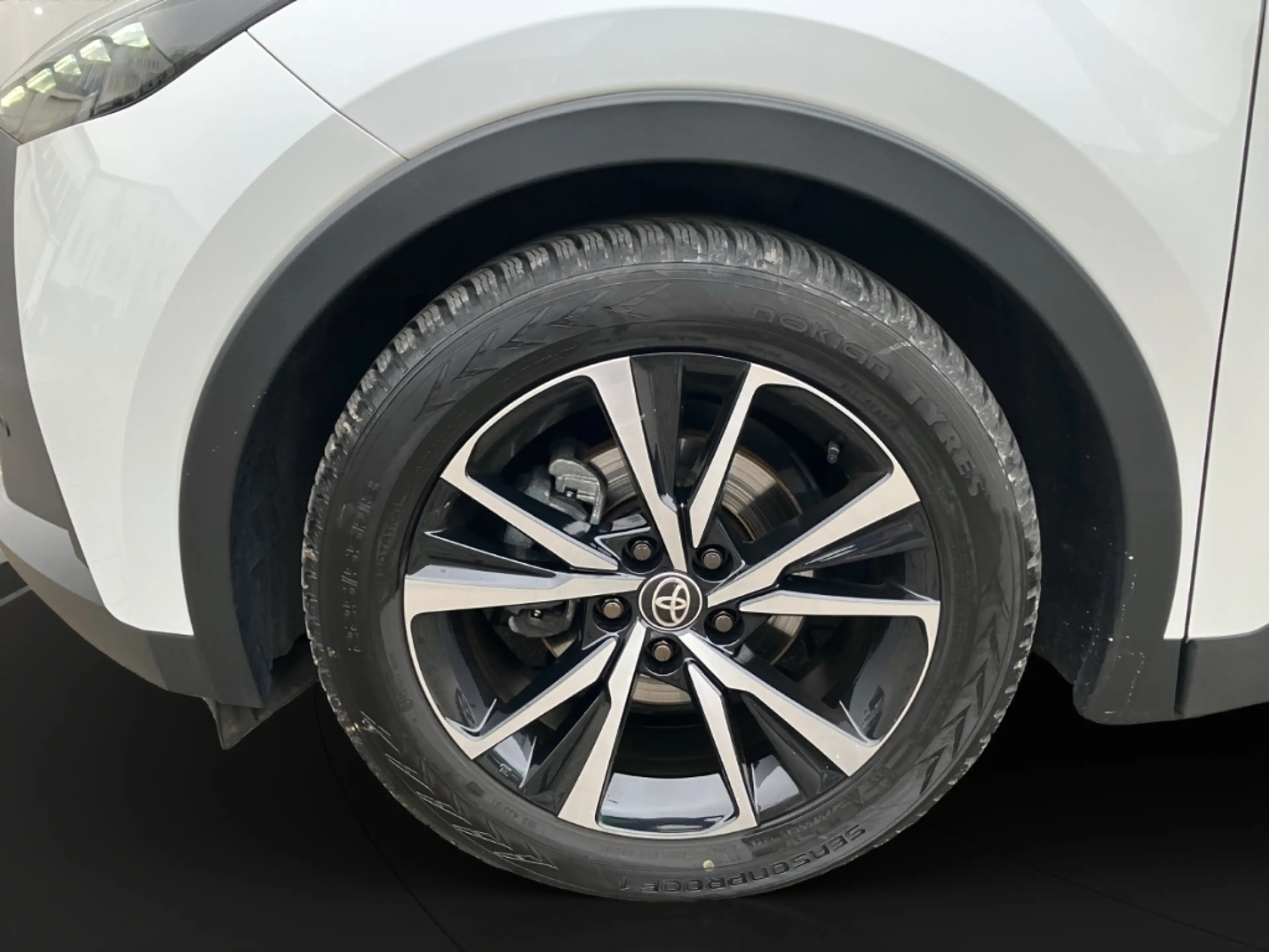 Toyota C-HR Teamplayer+GJ-RÄDER+TOYOTA-RELAX !! — photo 9