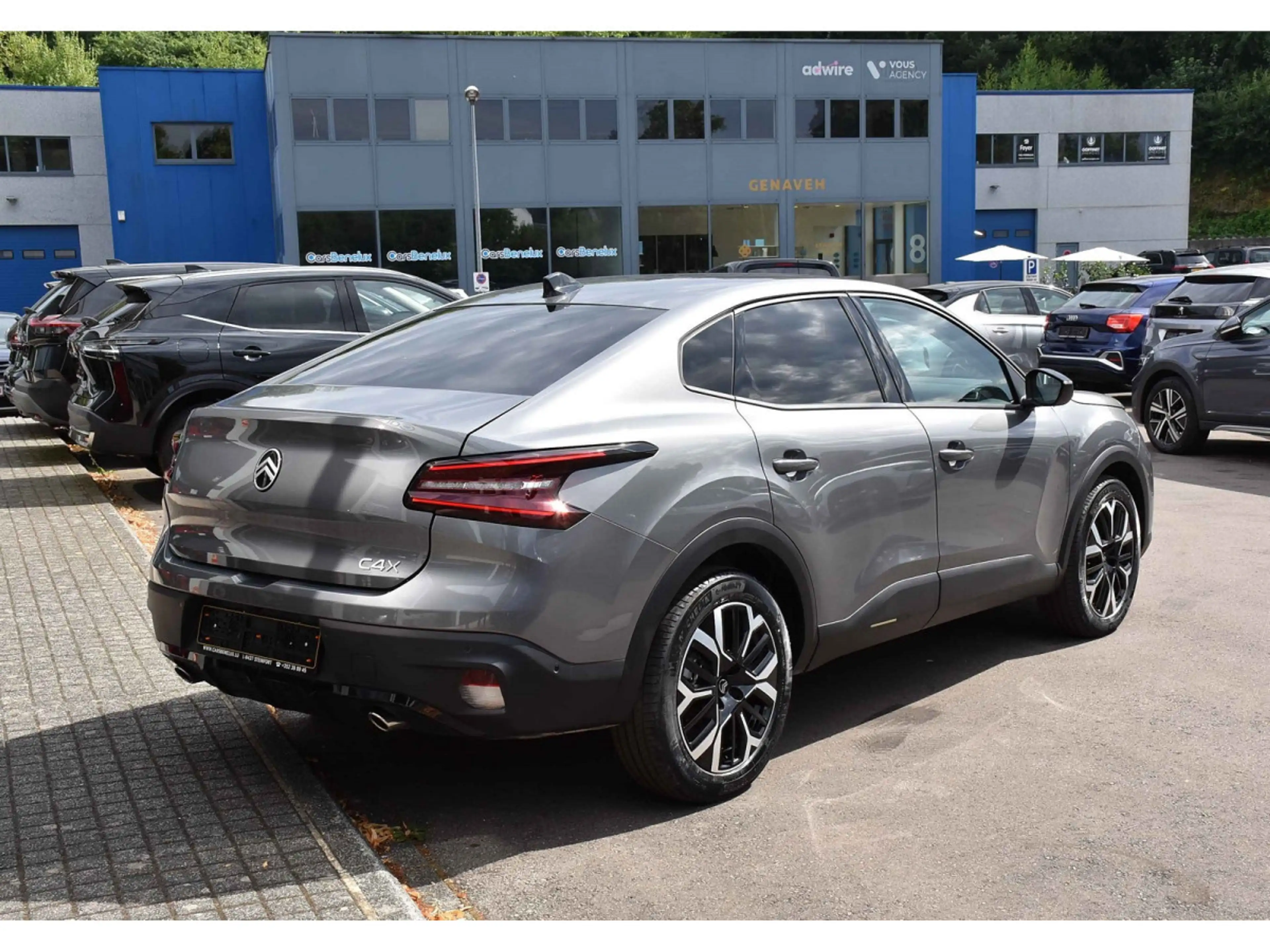 Citroen C4 X 1.2 MHEV 145 e-DCS6 Max ACC SIDE LANE GPS CAM 1°M. — photo 4