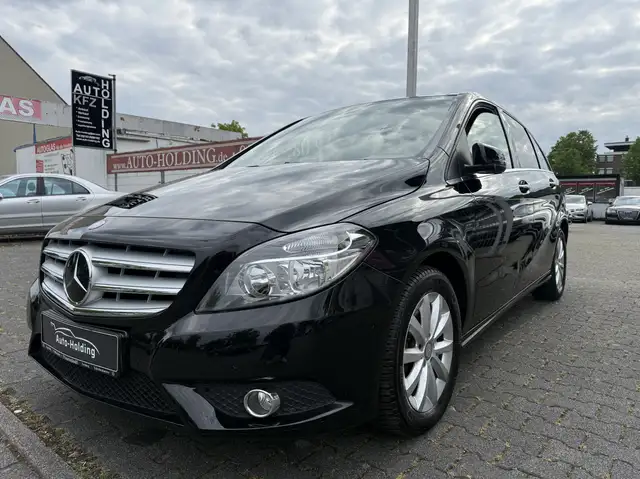 Mercedes-Benz B 200 B-Klasse *Panoramadach*Sitzheizung*Navi*