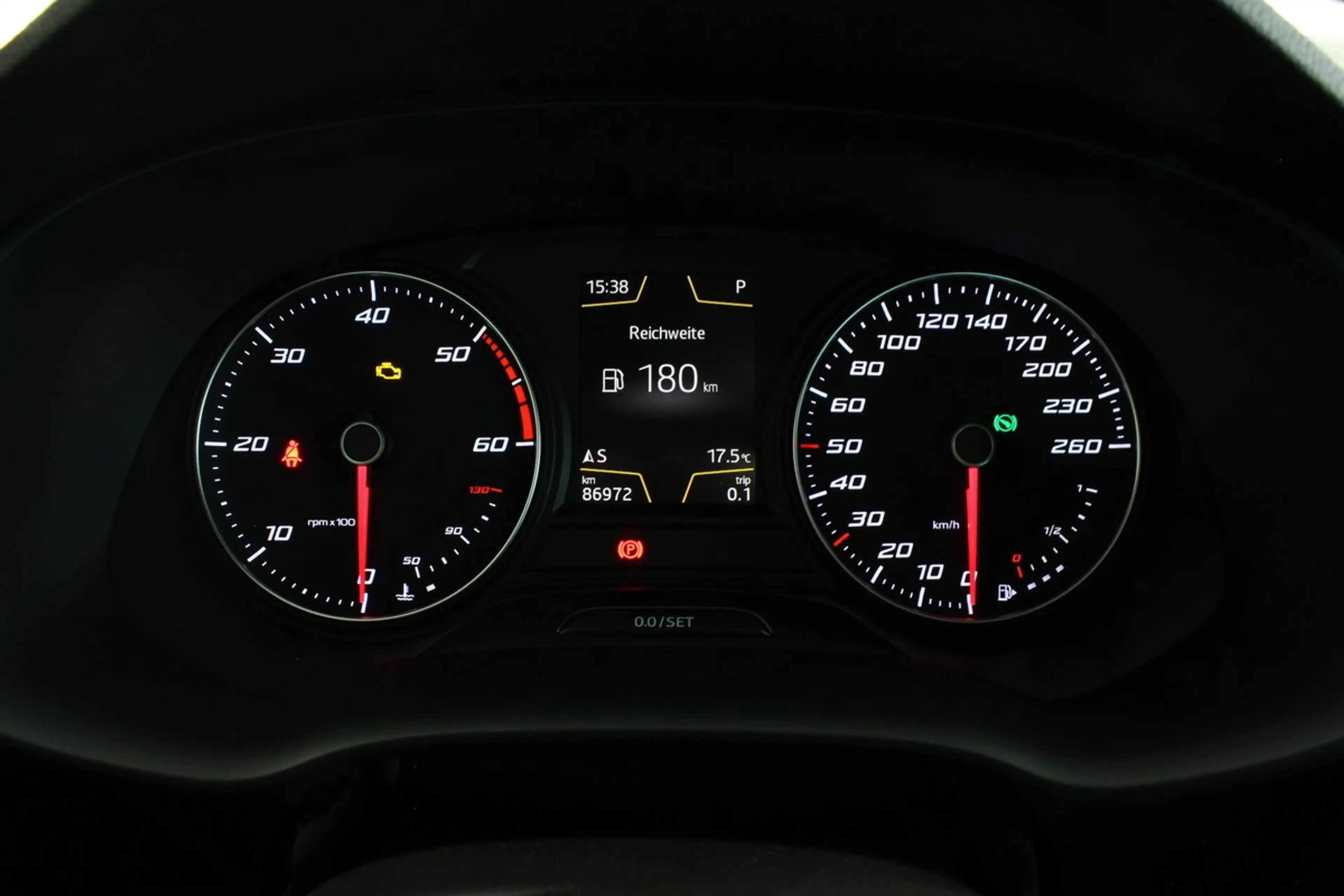SEAT Ateca 2.0 TDI Xcellence 4Drive Pano.360°Kamera — photo 9