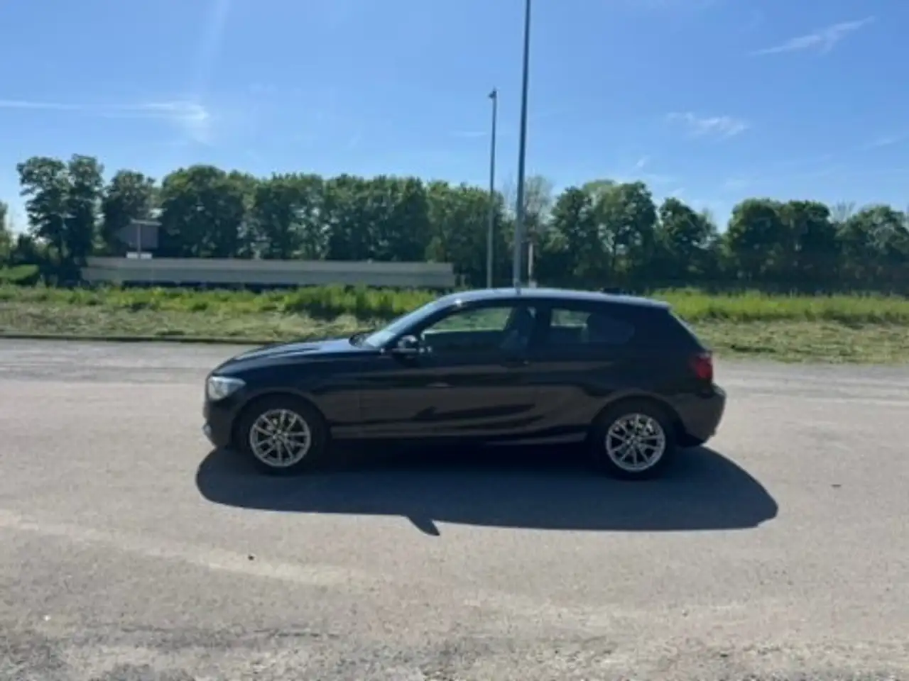 BMW 114