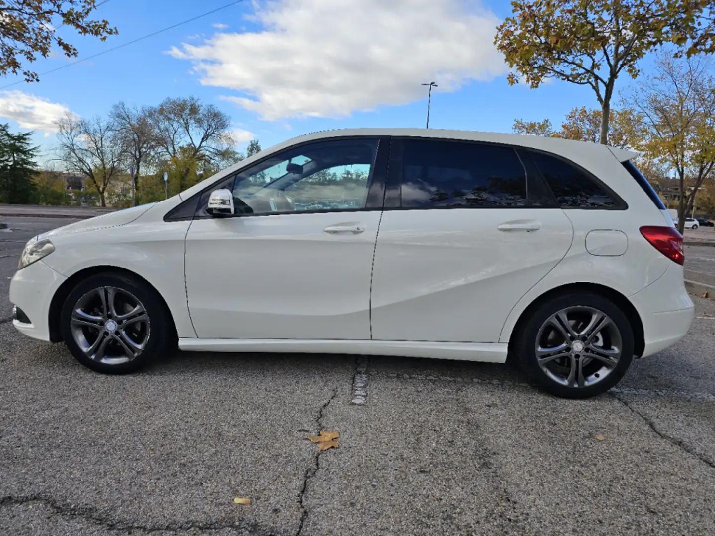 Mercedes-Benz B 180 180d Blanco - 2