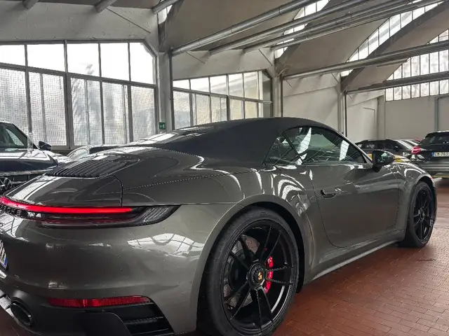 Porsche 911 992 Carrera 4 GTS cabrio- iva esposta-uff italiana