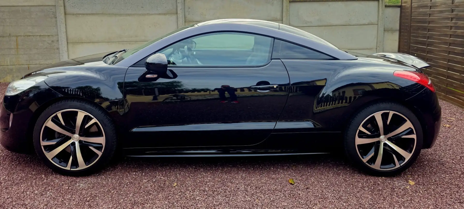 Peugeot RCZ 1.6 THP 200ch Noir - 1