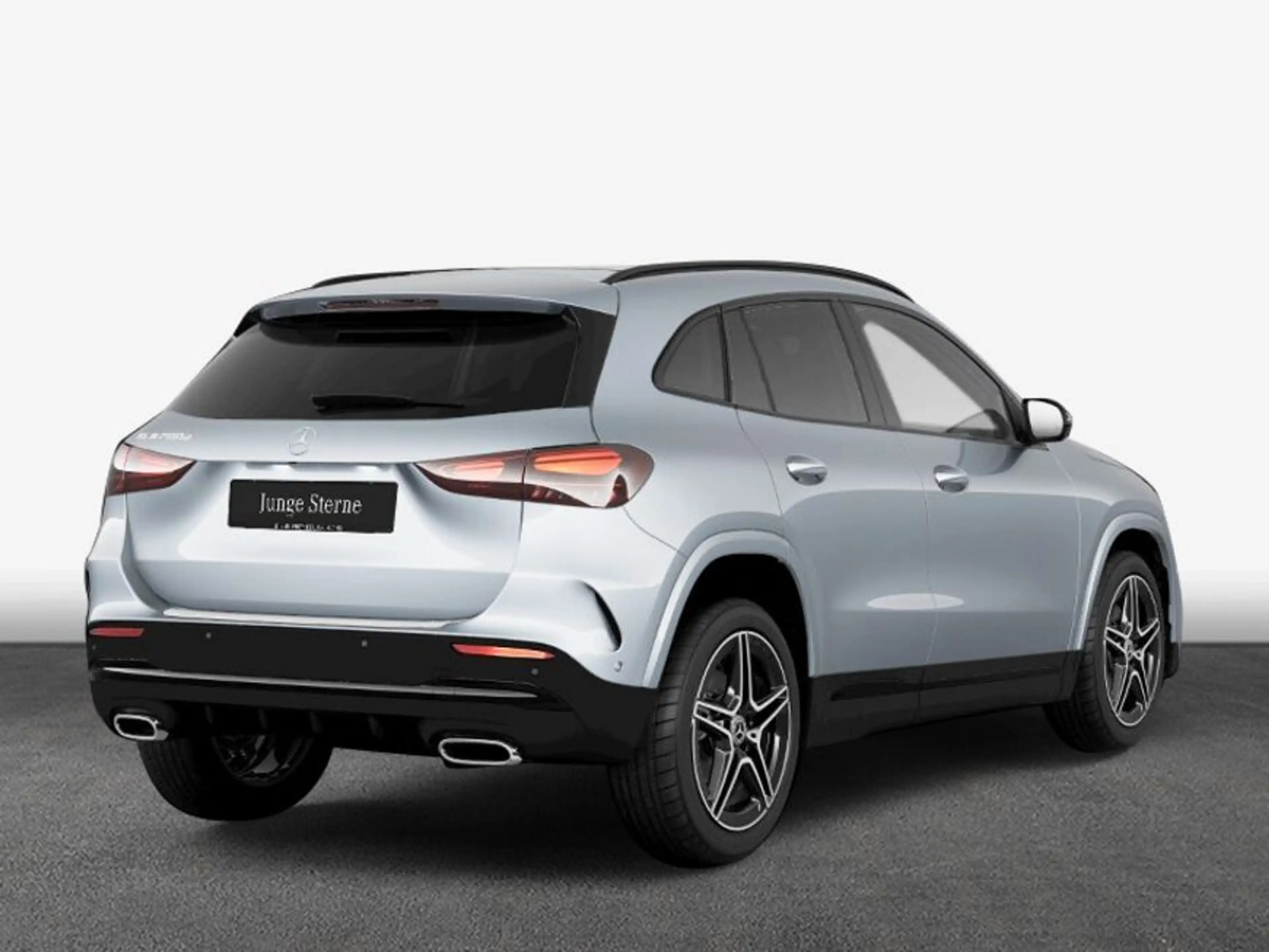 Mercedes-Benz GLA 200 GLA — photo 2