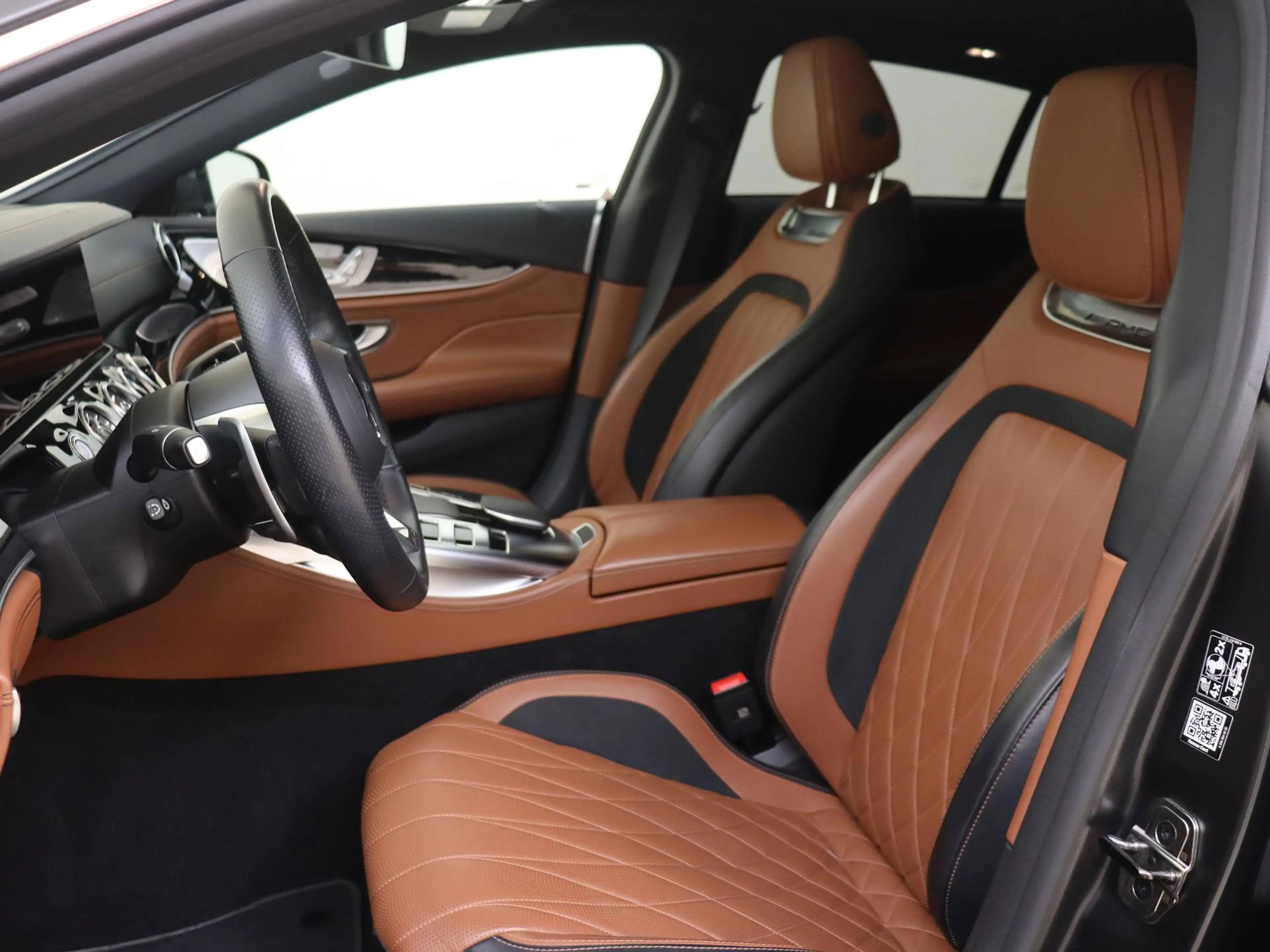 Mercedes-Benz AMG GT 4-Door Coupe AMG 43 4MATIC+ Premium Plus MANUFAKTU — photo 3