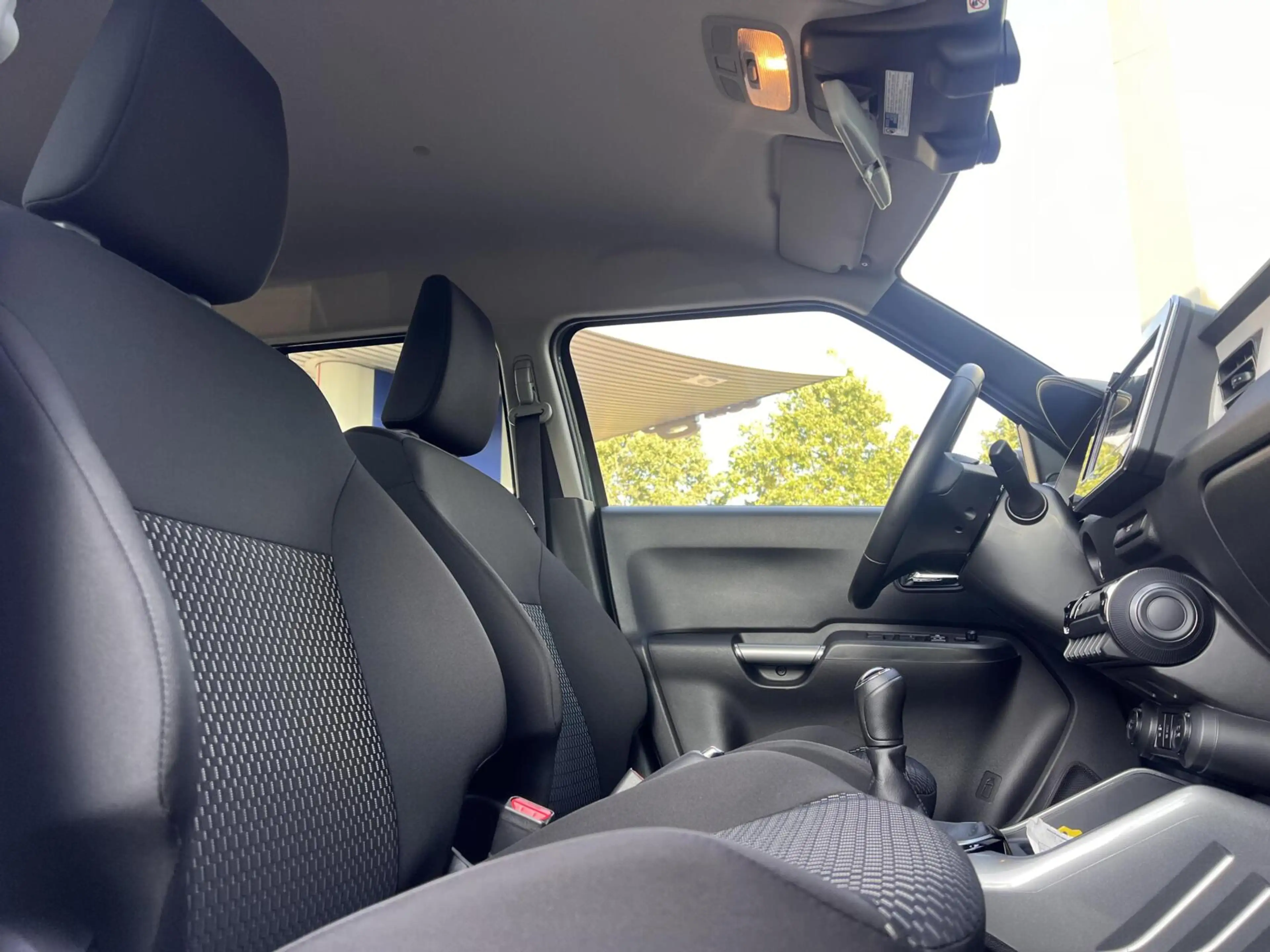 Suzuki Ignis 1.2 Smart Hybrid Style Airco Clima Cruise NAP — photo 23
