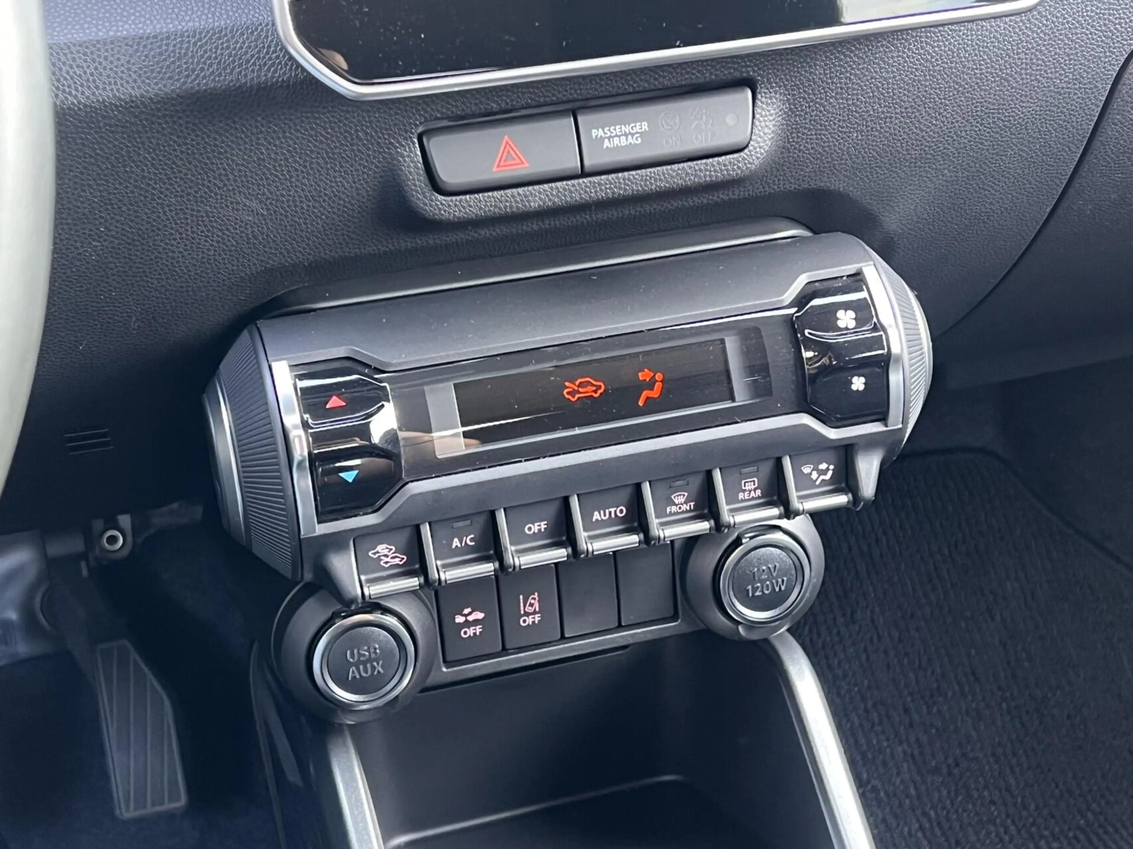 Suzuki Ignis 1.2 Smart Hybrid Style Airco Clima Cruise NAP — photo 30