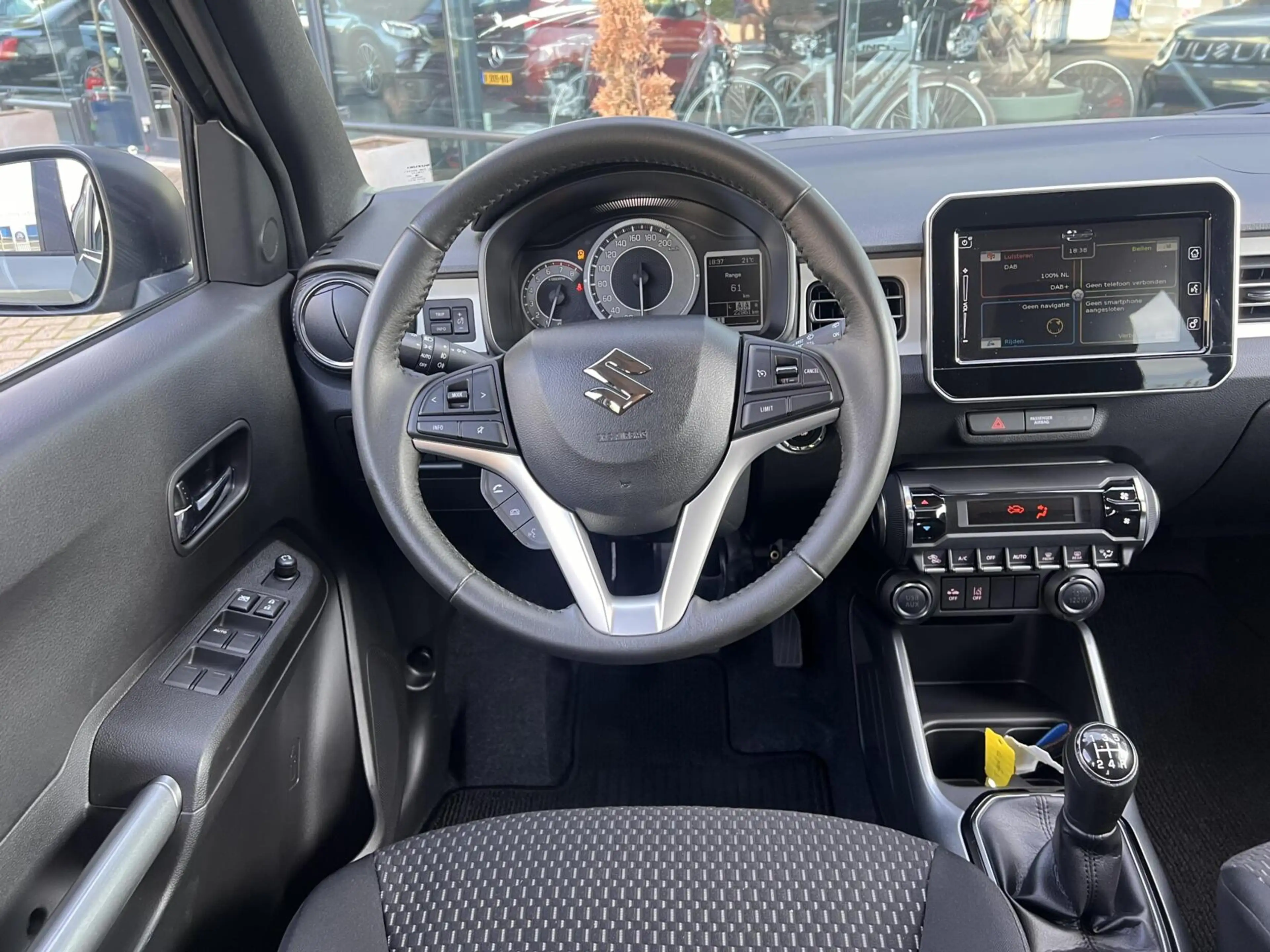 Suzuki Ignis 1.2 Smart Hybrid Style Airco Clima Cruise NAP — photo 19