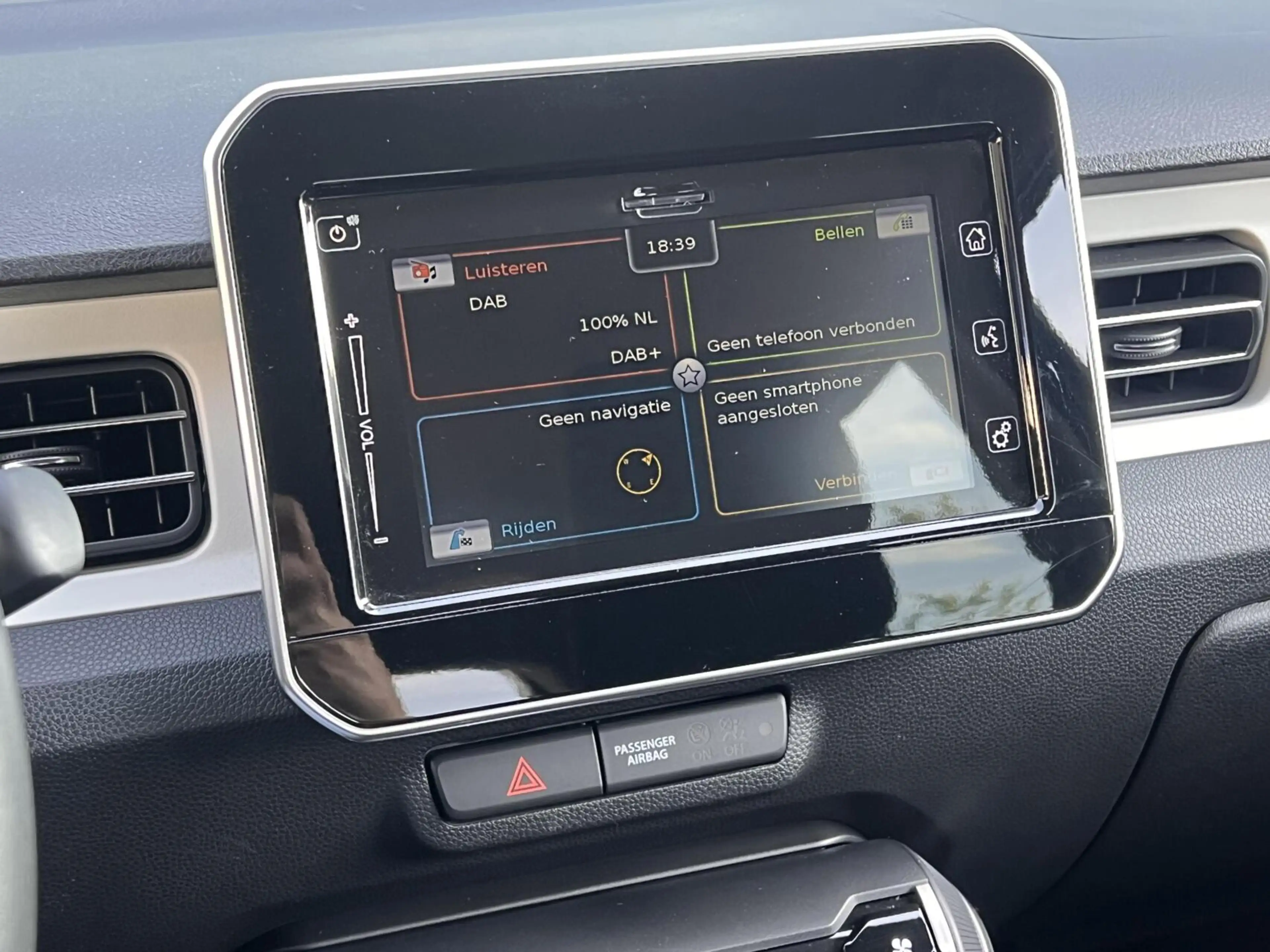 Suzuki Ignis 1.2 Smart Hybrid Style Airco Clima Cruise NAP — photo 29