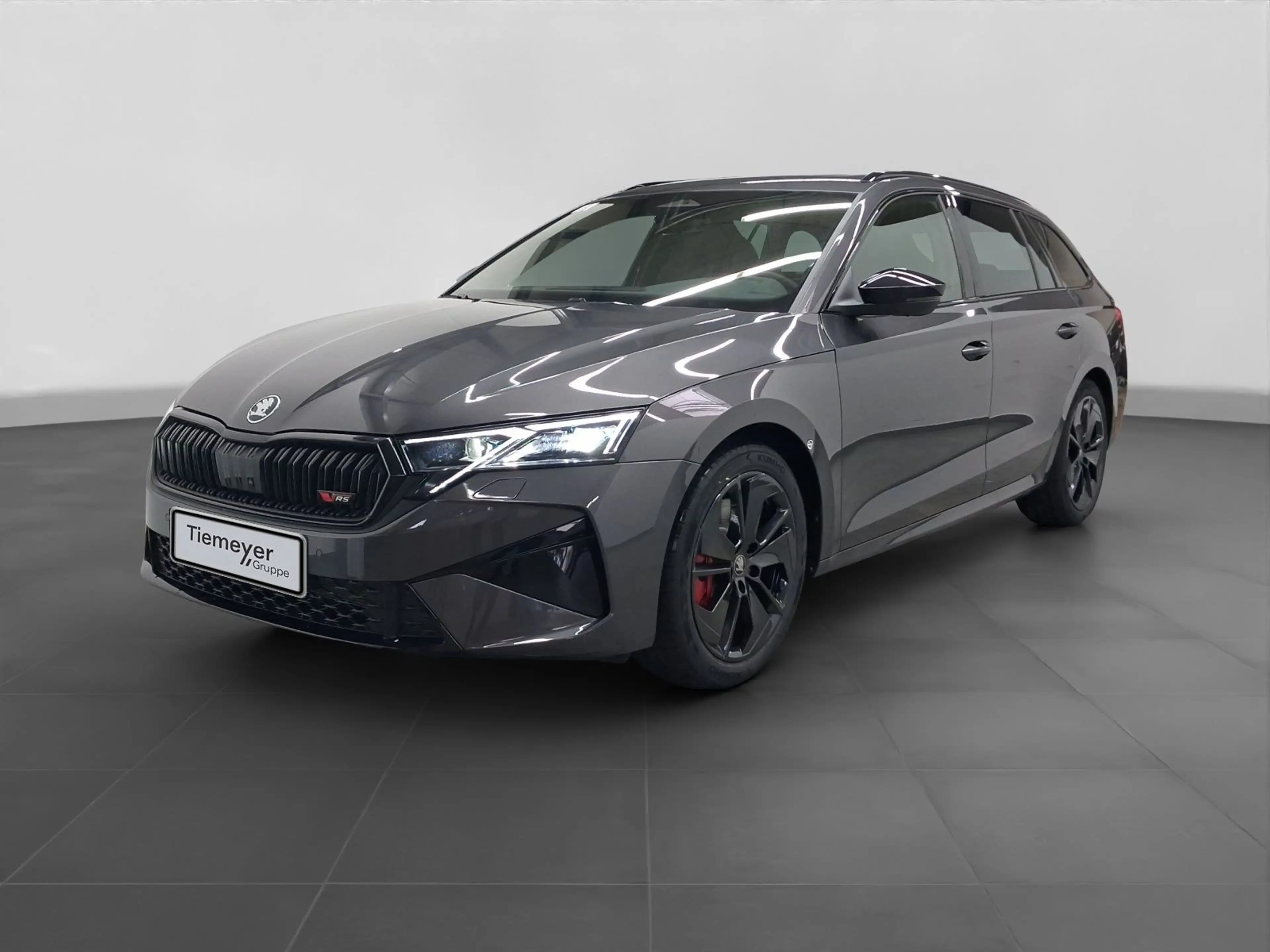 Skoda Octavia Combi RS TSI DSG INDIVIDUAL TITAN GREY A — photo 2