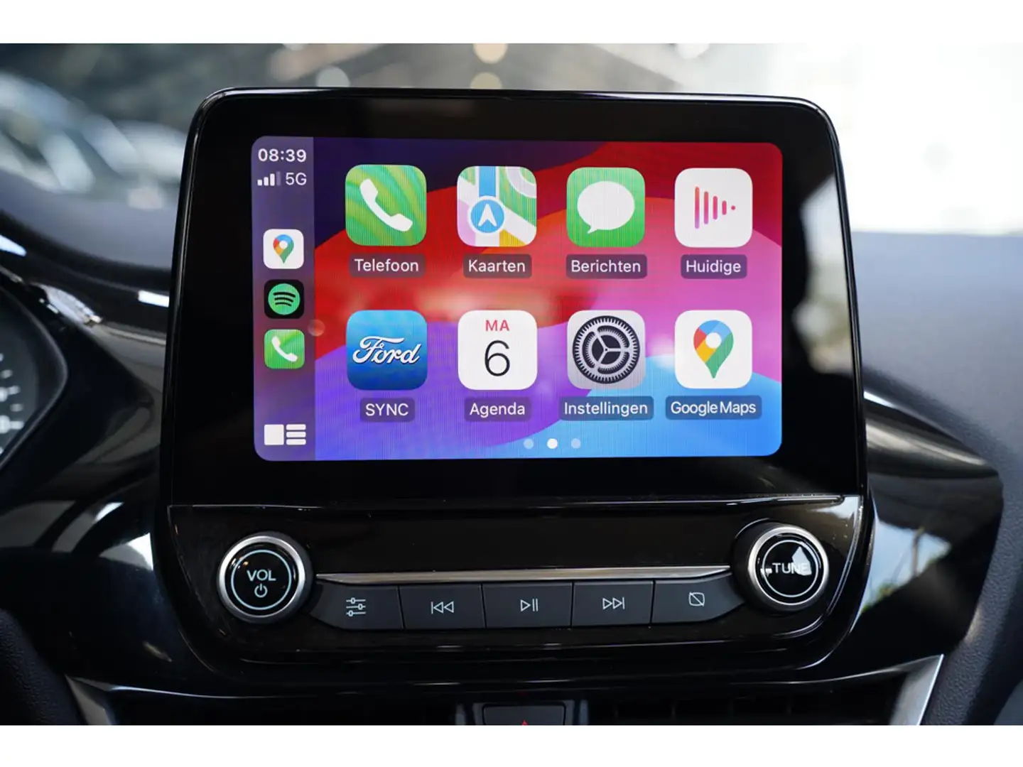 Ford Fiesta 1.0 EcoBoost Hybrid ST-Line 11-2022 | Apple Carpla Wit - 2