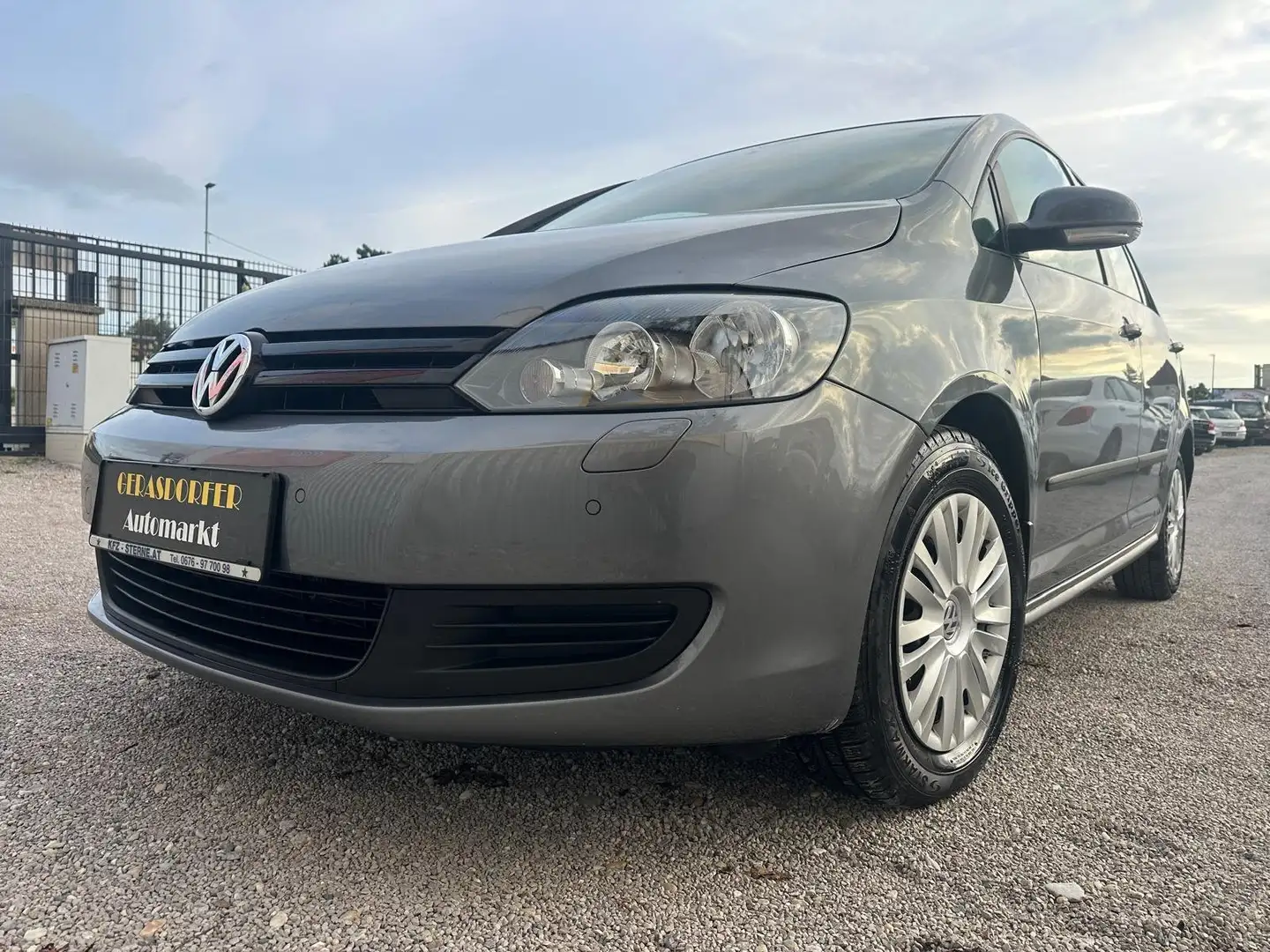 Volkswagen Golf Plus Golf Plus Trendline 1,6 TDI **EXPORT** Gris - 2