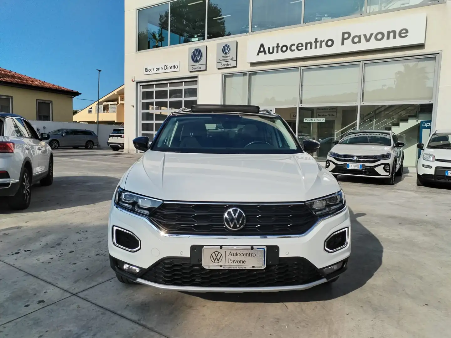 Volkswagen T-Roc 1.0 tsi Style 110cv -Tetto-Led-Kamera-Beats-Keyles Blanc - 2