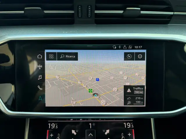 Audi A6 view 20