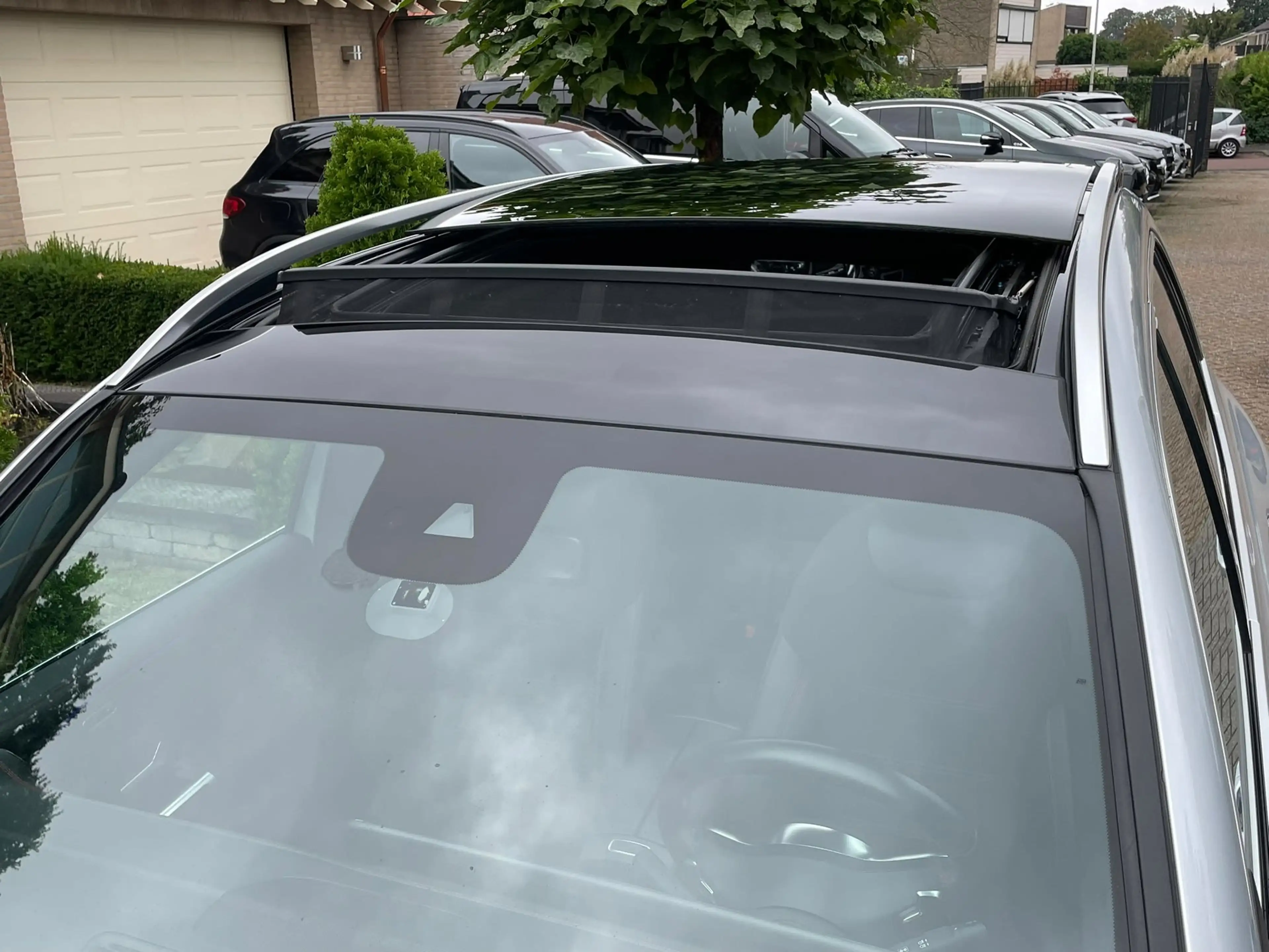 Mercedes-Benz EQB 300 4MATIC PANO LED NAVI CAMERA — photo 8