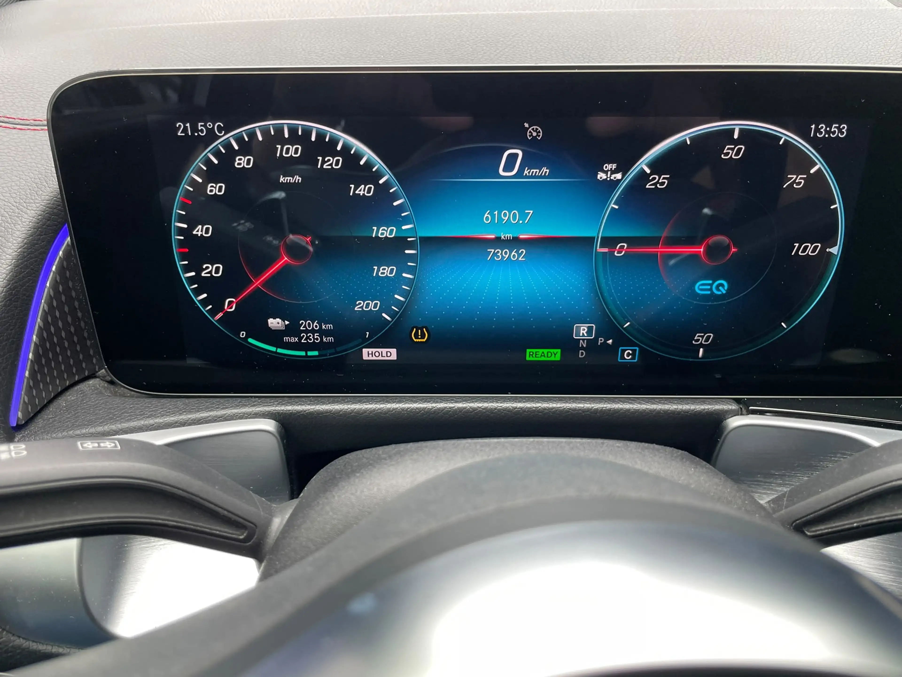 Mercedes-Benz EQB 300 4MATIC PANO LED NAVI CAMERA — photo 14