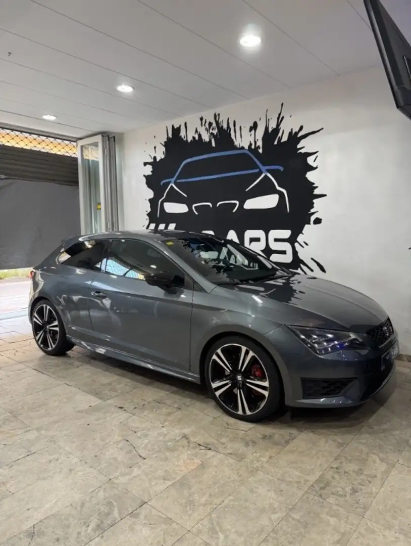 SEAT Leon SC 2.0 TSI S&S Cupra 280 Grau - 2