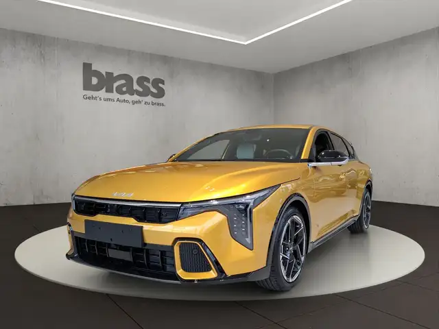 Kia K4