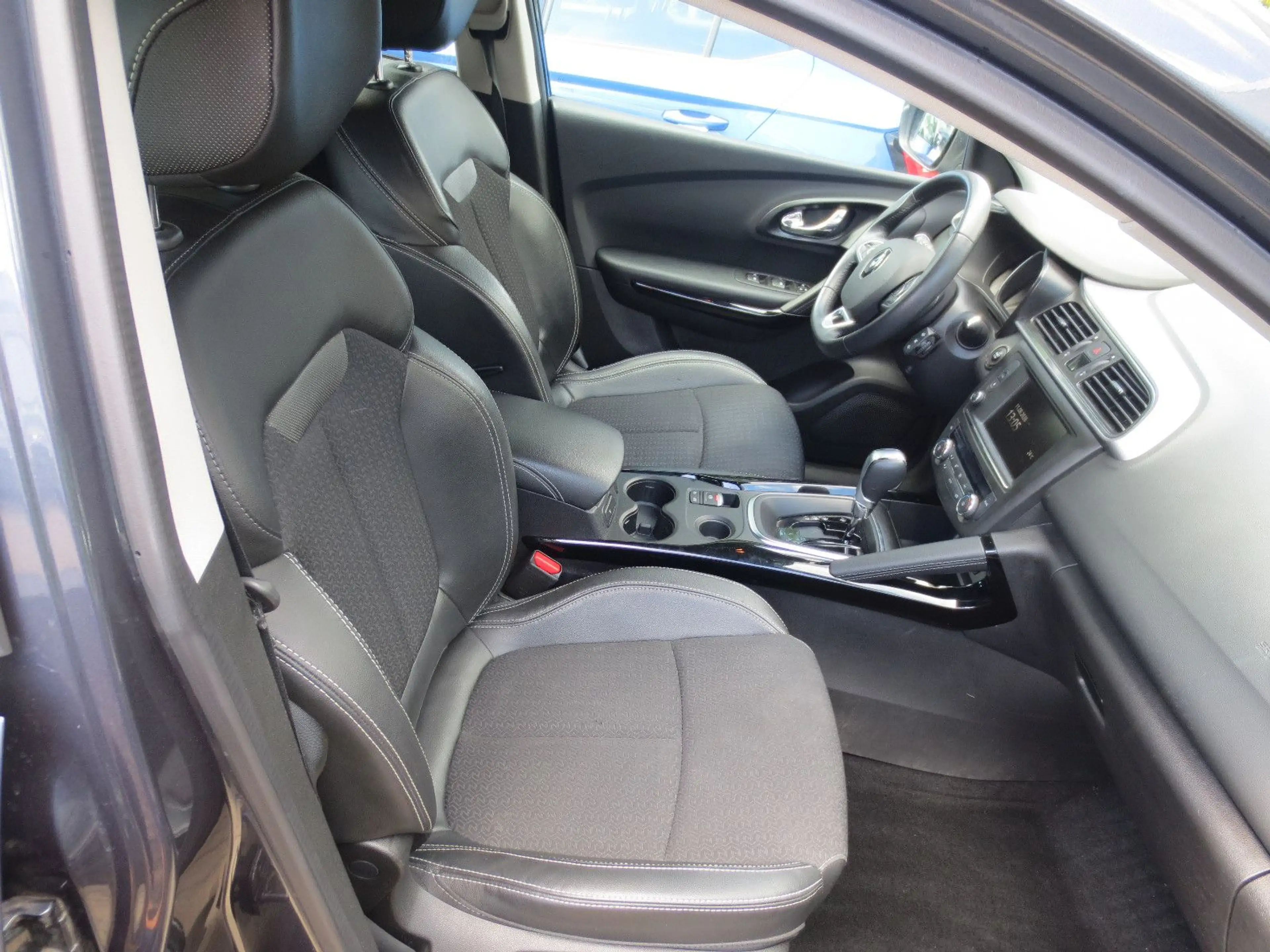 Renault Kadjar 1,2 Collection Automatik/Navi/PDC/2.Hd — photo 3