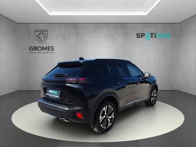 Peugeot 2008 view 3