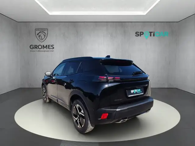 Peugeot 2008 view 5