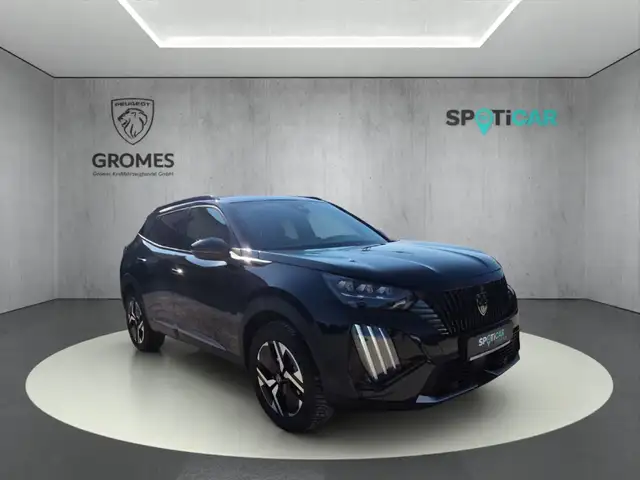 Peugeot 2008 main image