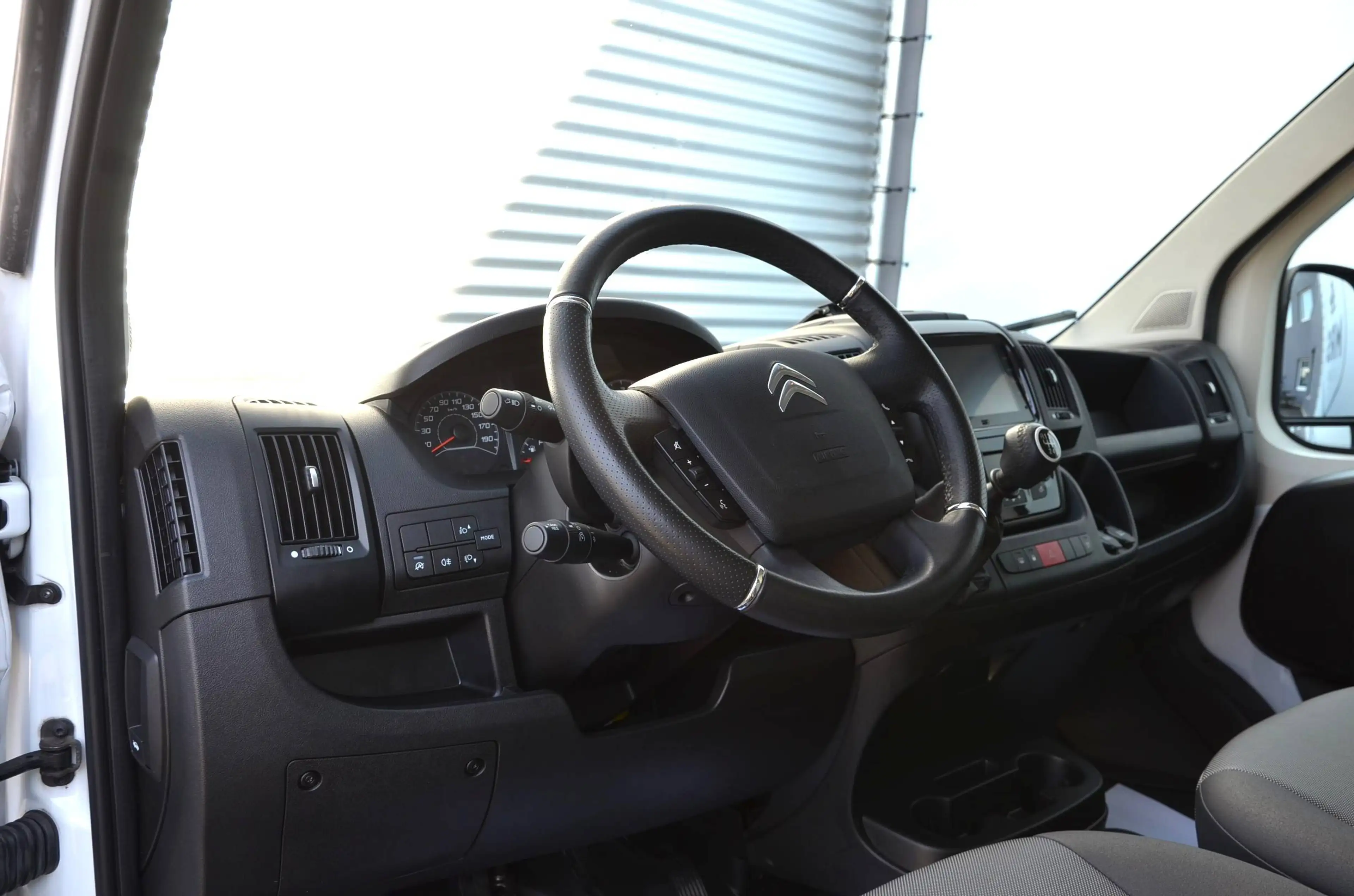 Citroen Jumper 2.2HDI- L3H2- Carplay- GPS- Camera- 20990+BTW — photo 9