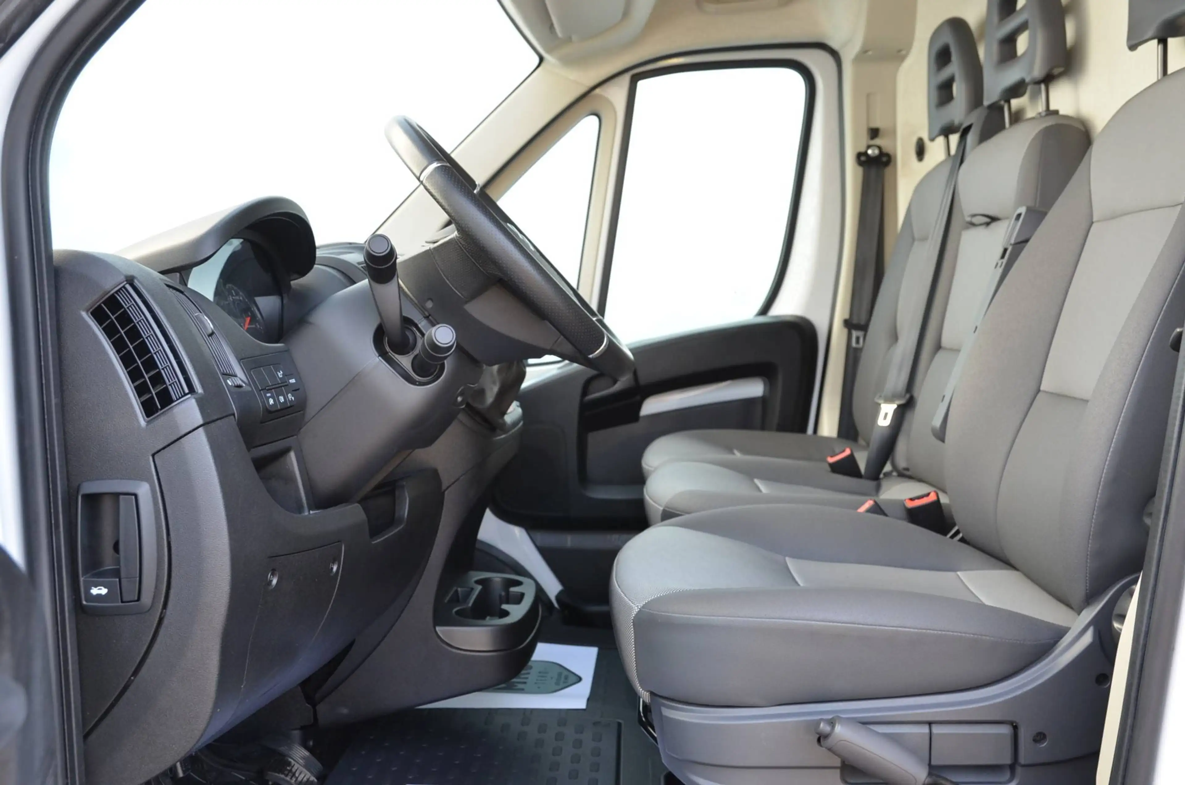 Citroen Jumper 2.2HDI- L3H2- Carplay- GPS- Camera- 20990+BTW — photo 10