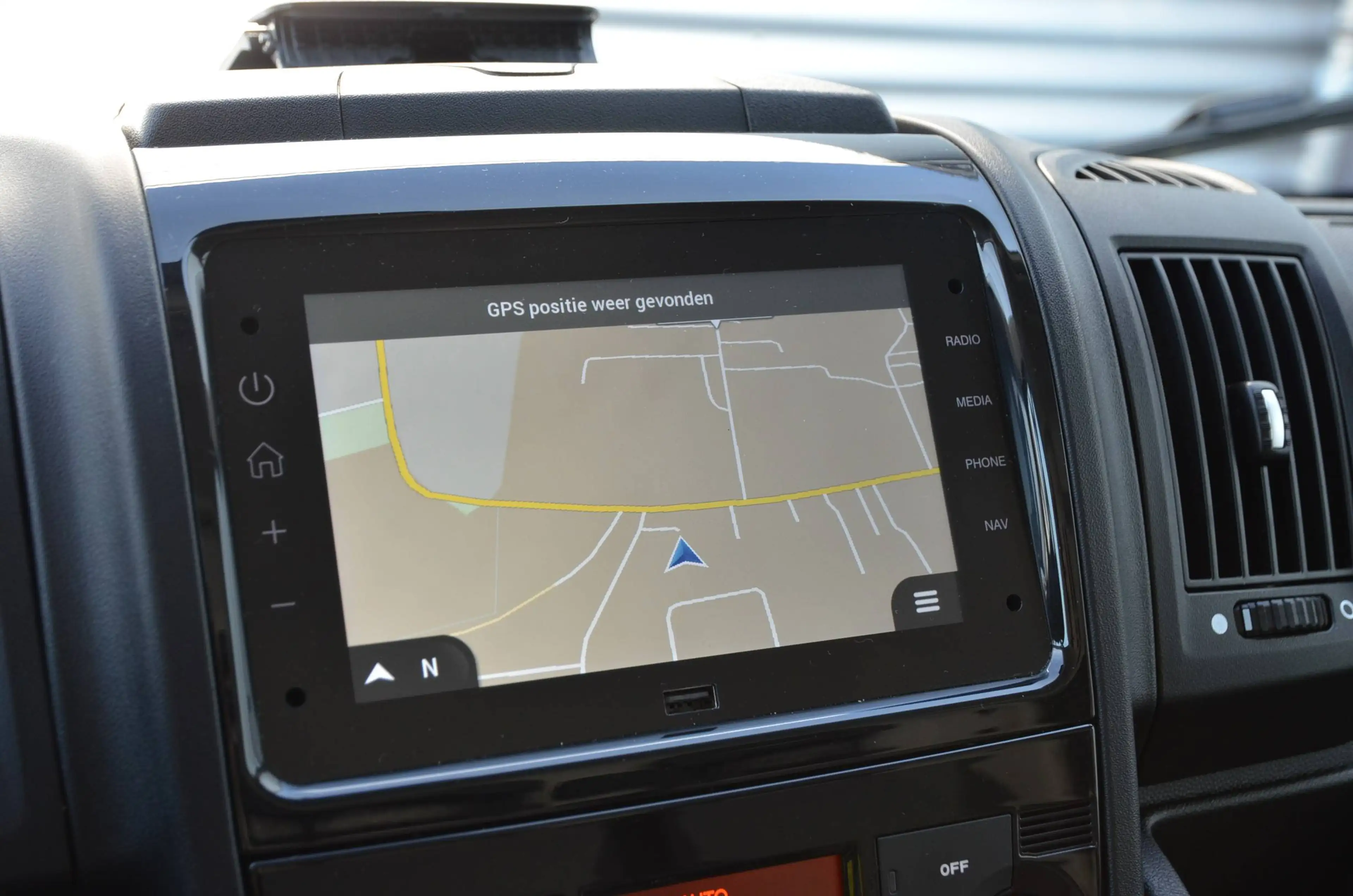 Citroen Jumper 2.2HDI- L3H2- Carplay- GPS- Camera- 20990+BTW — photo 15