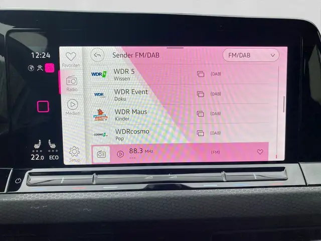 Volkswagen Golf view 12