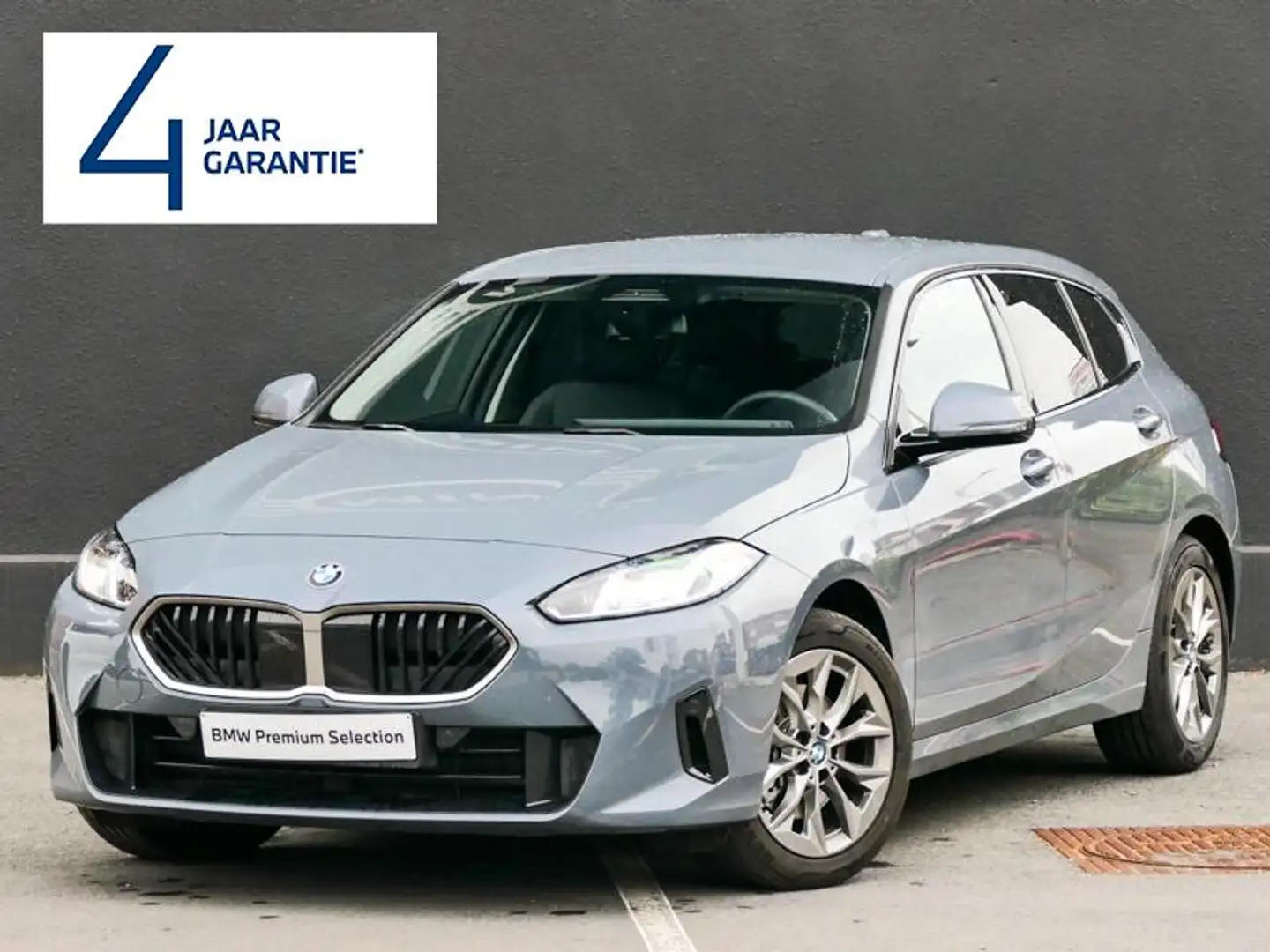 BMW 120 . Gris - 1