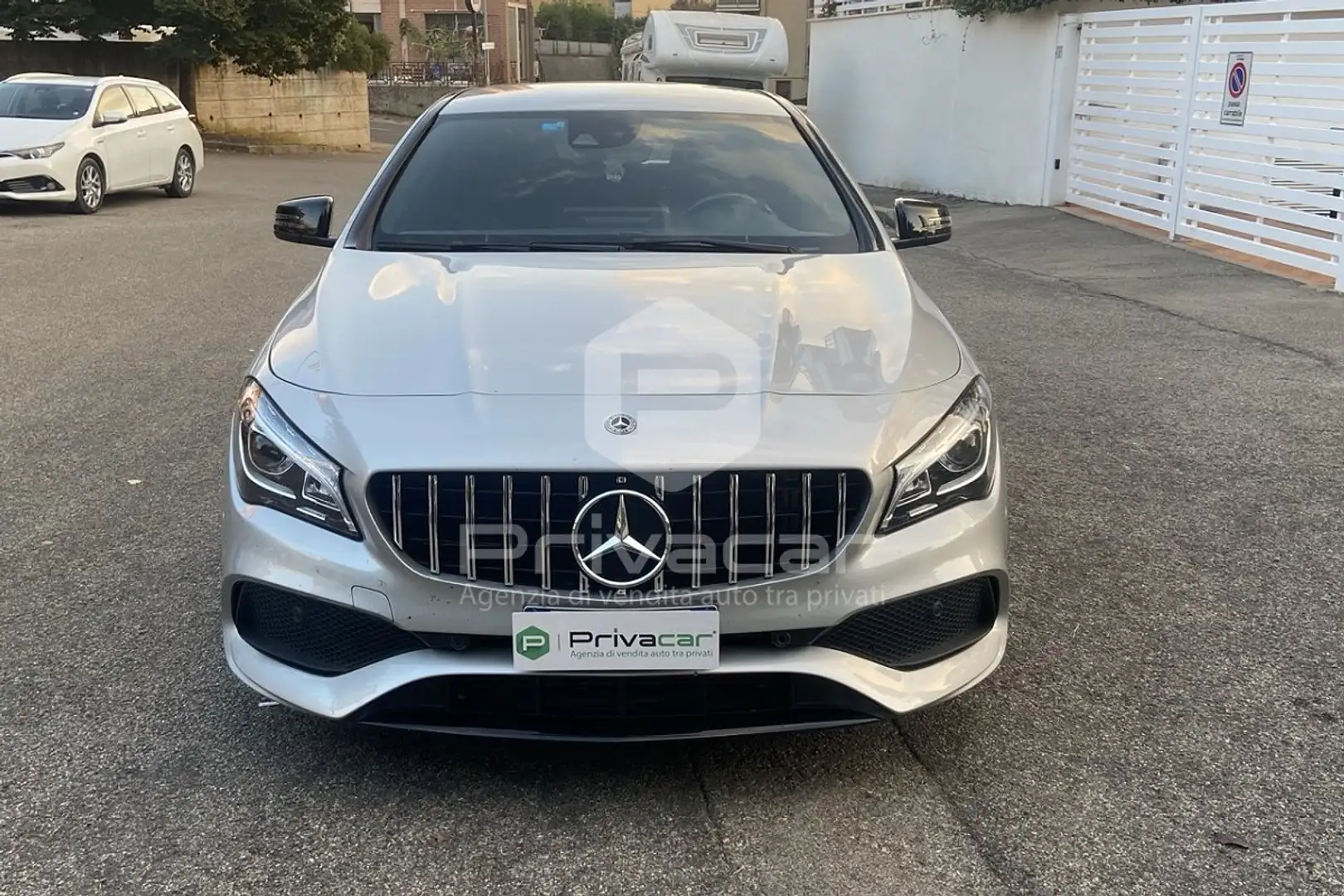 Mercedes-Benz CLA 220 CLA 220 4Matic Automatic Premium Argento - 2