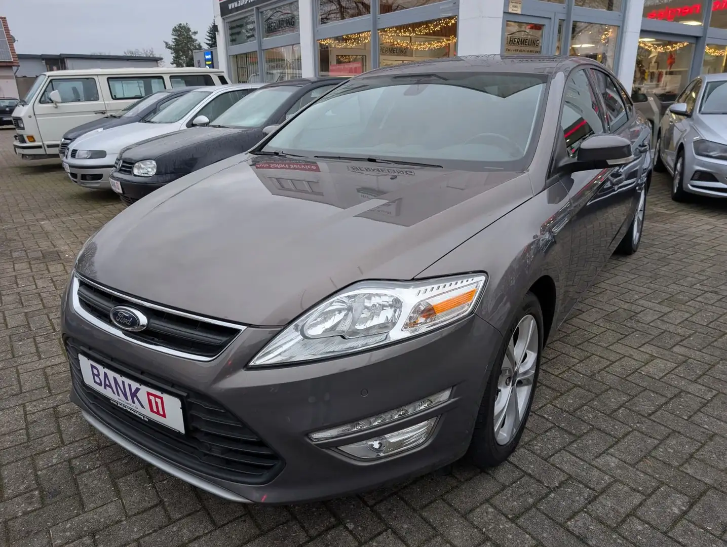 Ford Mondeo 2,0 Trend PDC|SHZ|17"|Teilleder Braun - 1