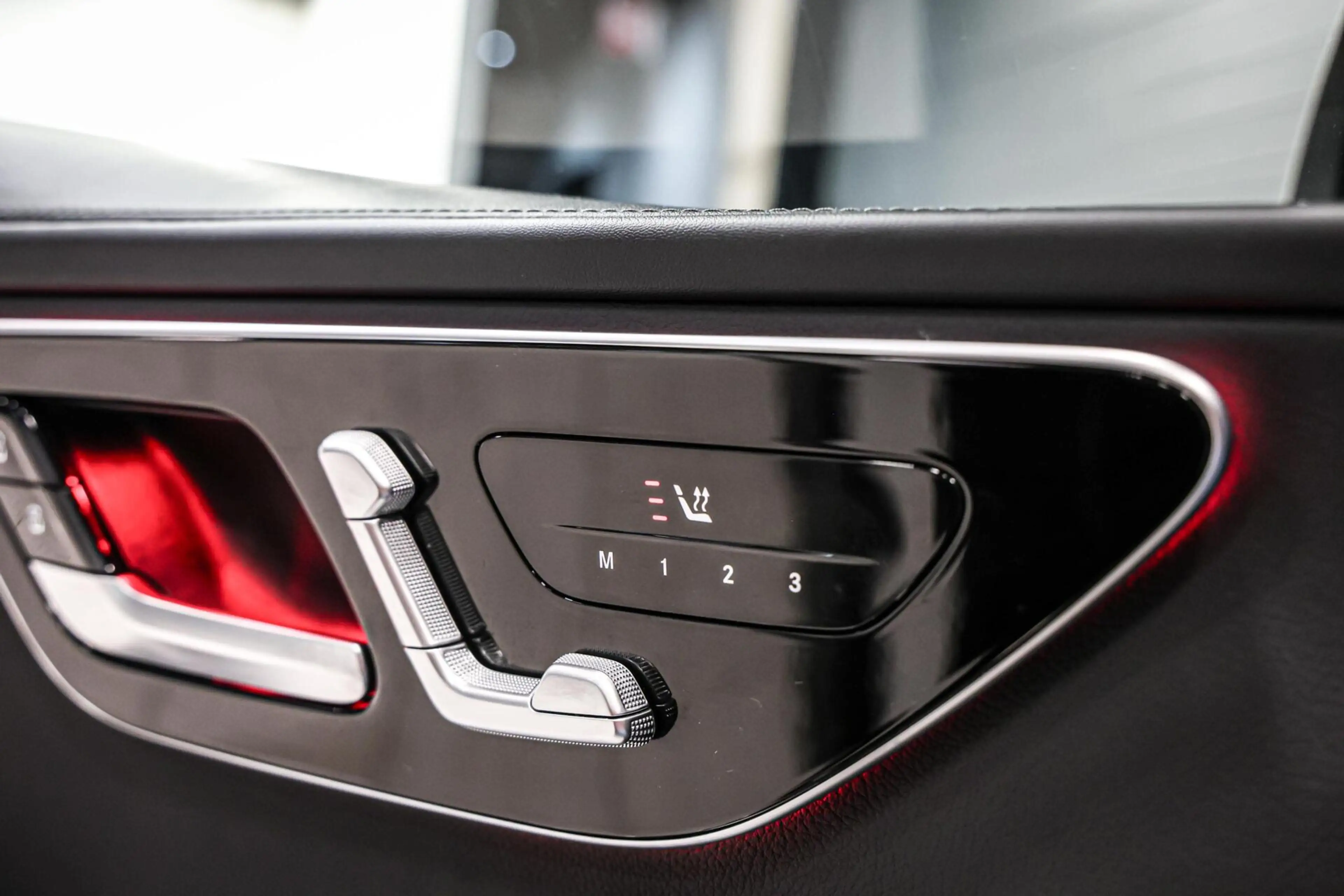 Mercedes-Benz C 180 AMG|Sfeer|Night|Camera|Memory|Carplay — photo 30