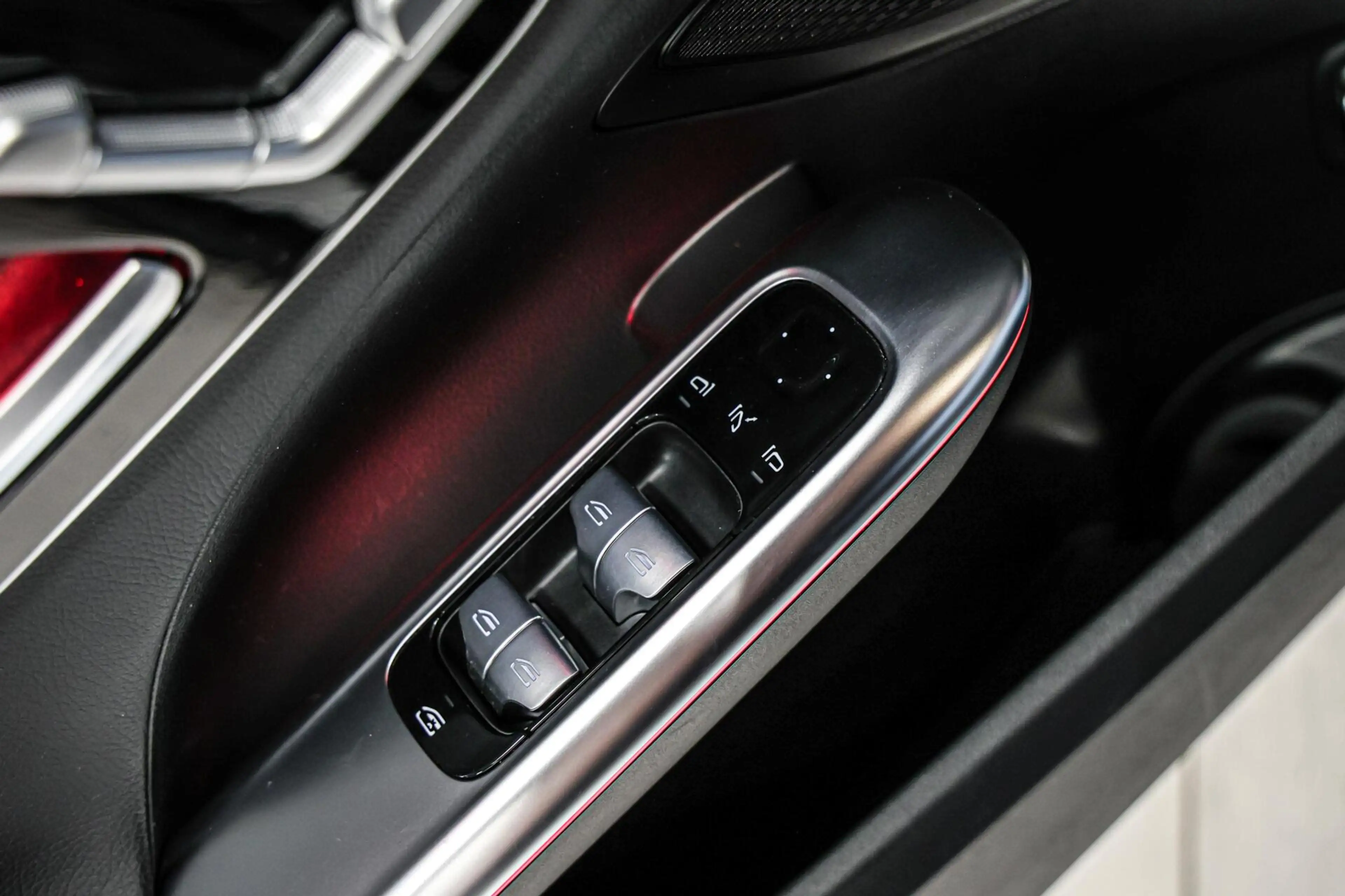 Mercedes-Benz C 180 AMG|Sfeer|Night|Camera|Memory|Carplay — photo 32