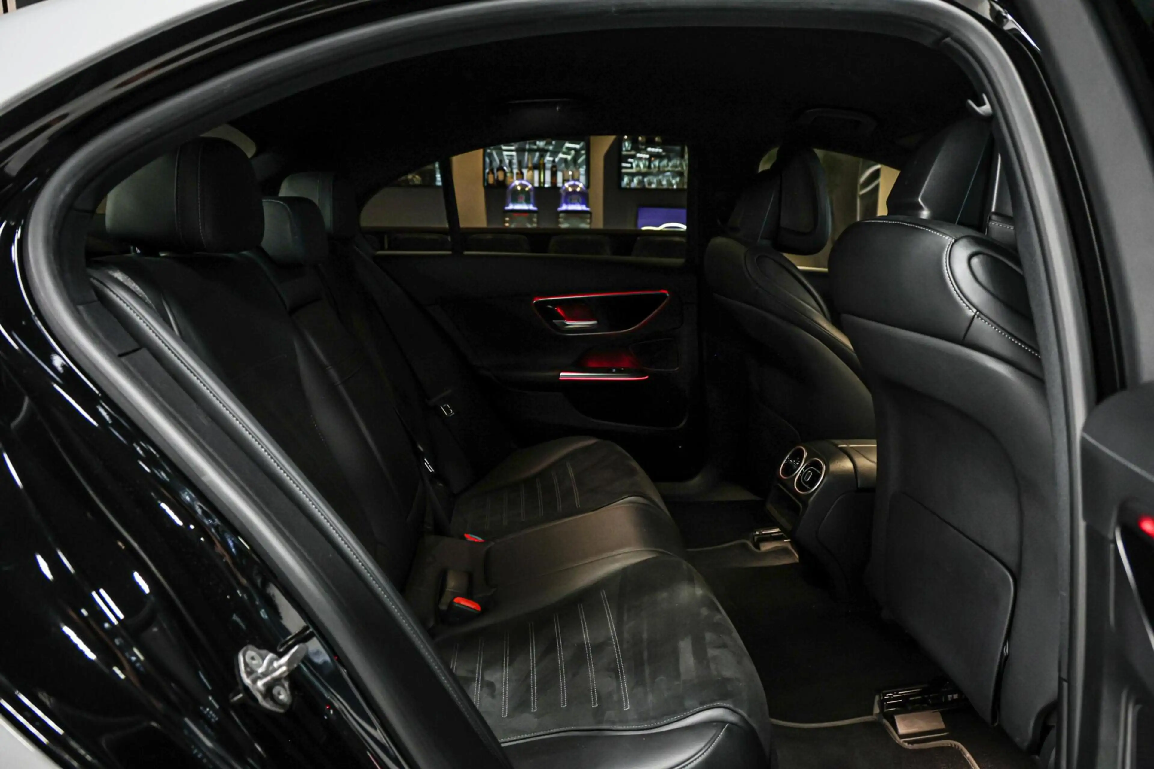 Mercedes-Benz C 180 AMG|Sfeer|Night|Camera|Memory|Carplay — photo 23