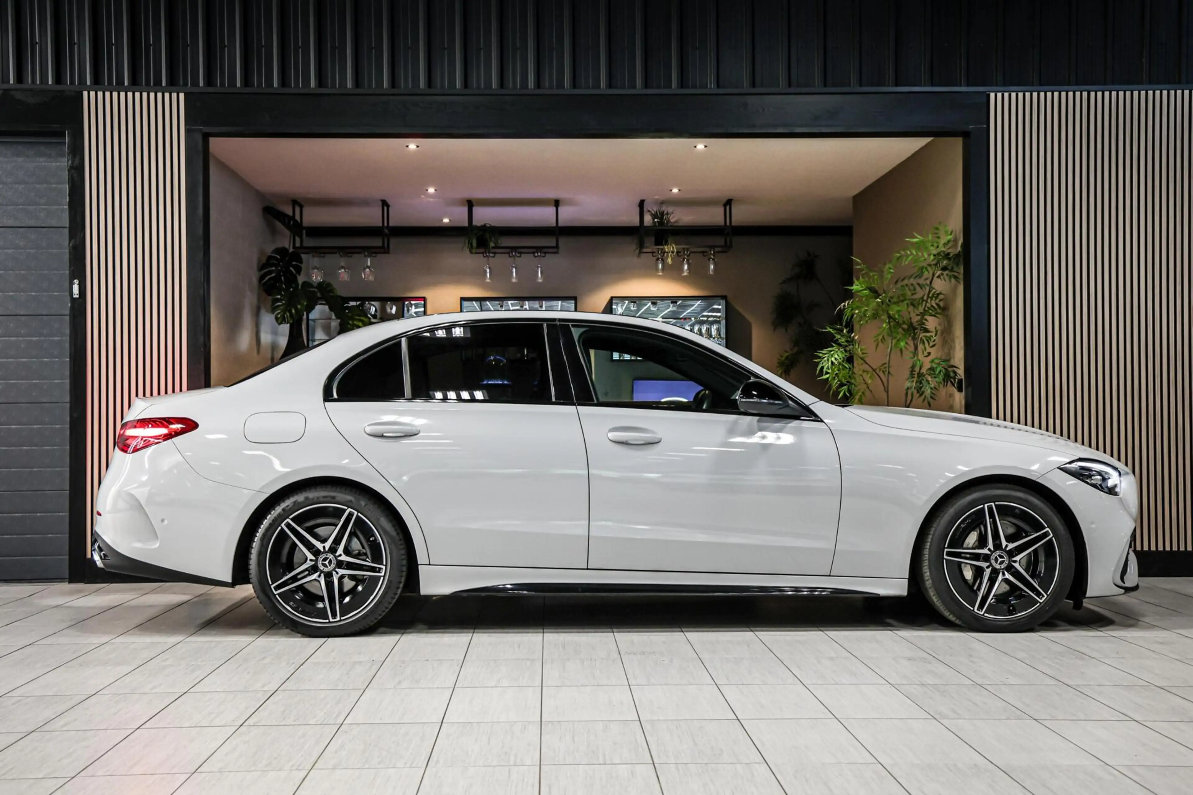 Mercedes-Benz C 180 AMG|Sfeer|Night|Camera|Memory|Carplay — photo 14