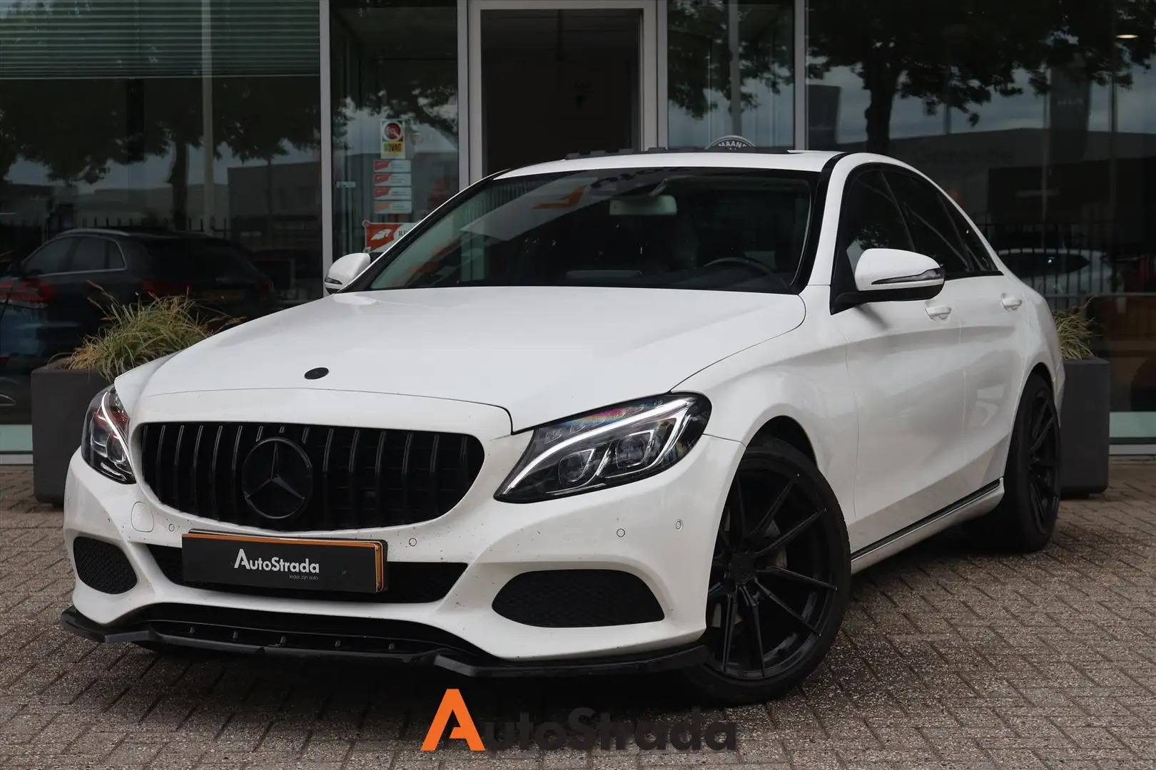 Mercedes-Benz C 180 C180 Prestige 156PK | Pano | Navi | Cruise | LED | Blanc - 1