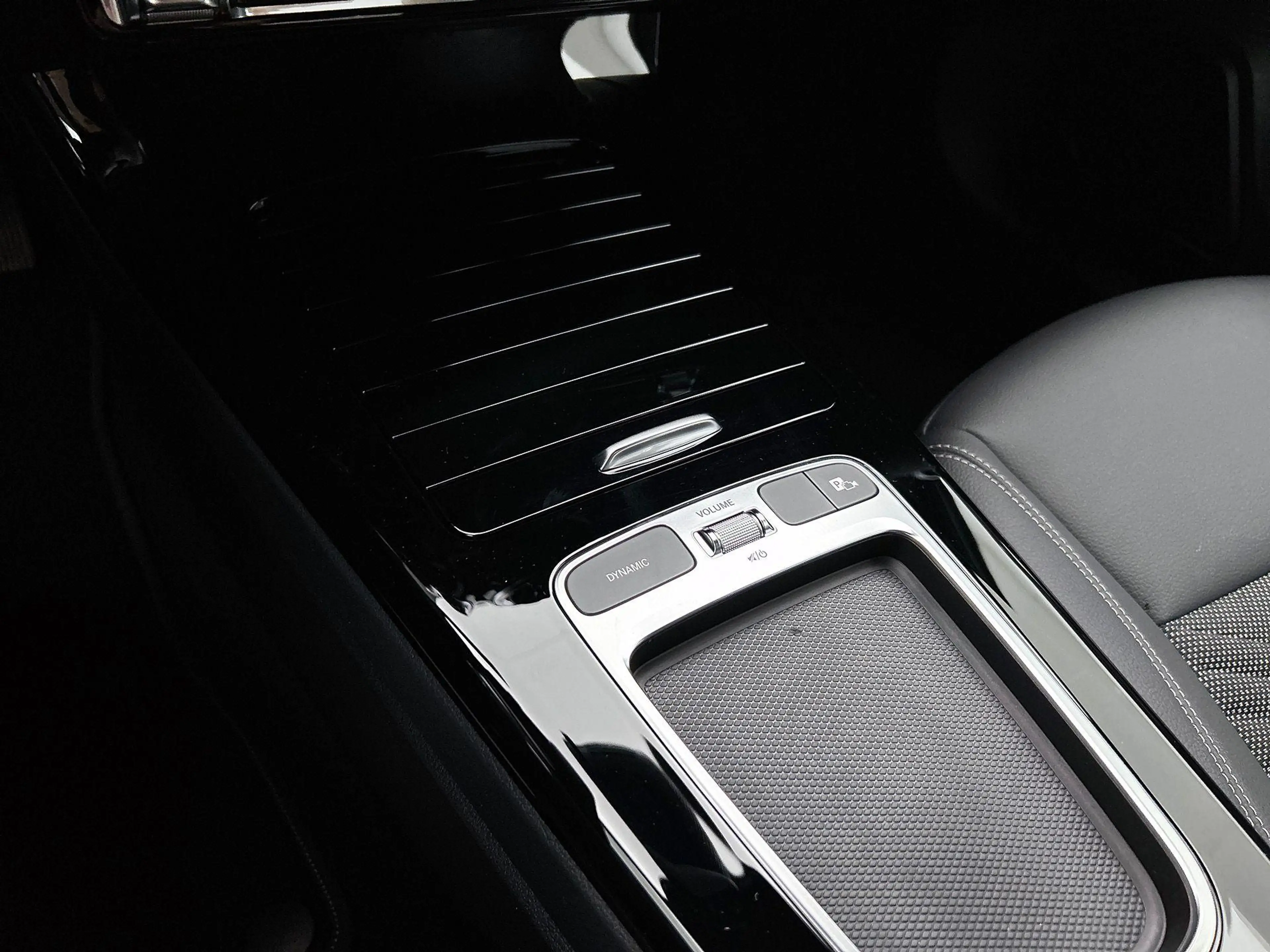 Mercedes-Benz A 250 e Berline Business Line | Verwarmde Zetels | Navig — photo 10